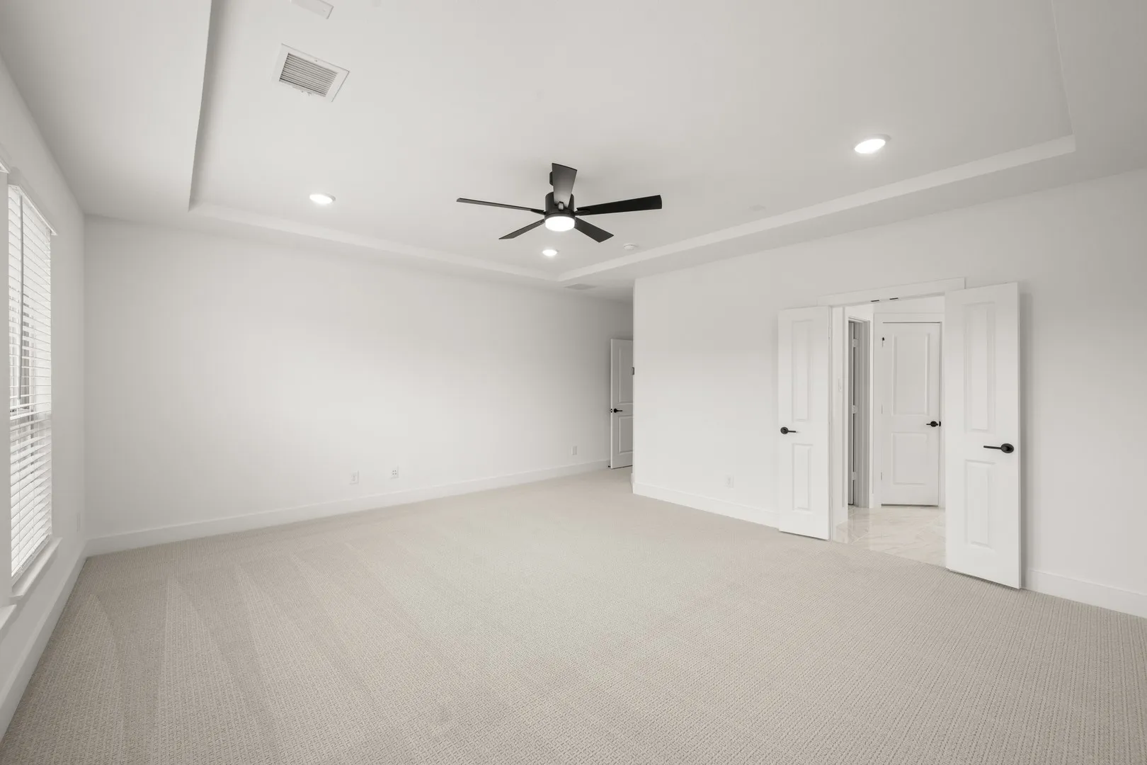 1001 Hidden Lake- Primary Suite-2