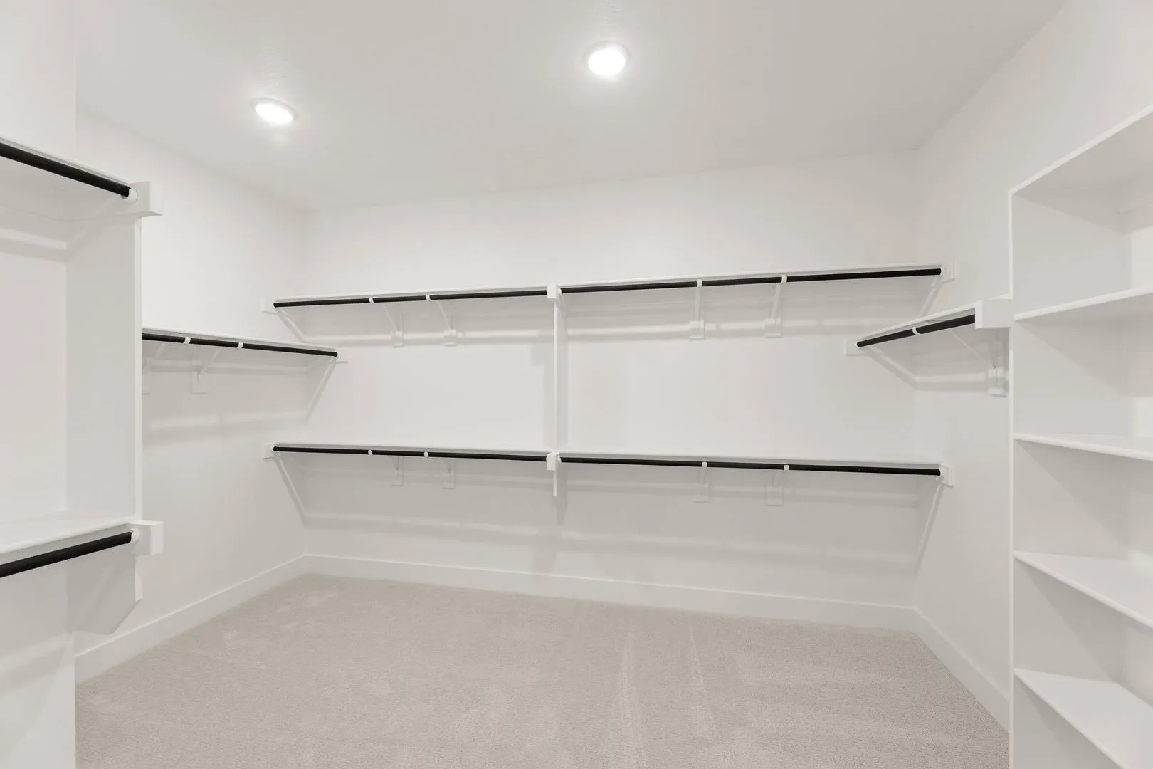 1115 Willow Lake-Primary Suite-7
