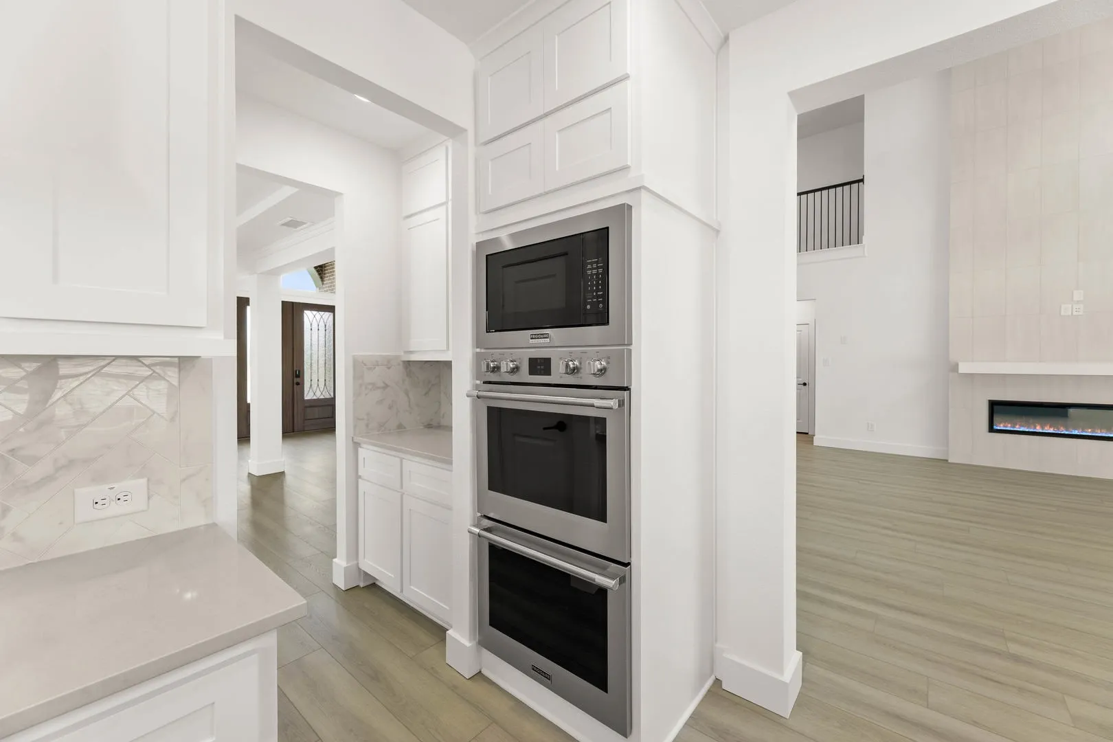 1115 Willow Lake-Kitchen-4
