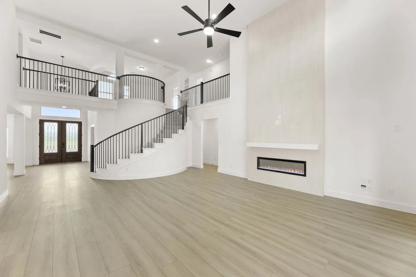 1115 Willow Lake-Living Room-2