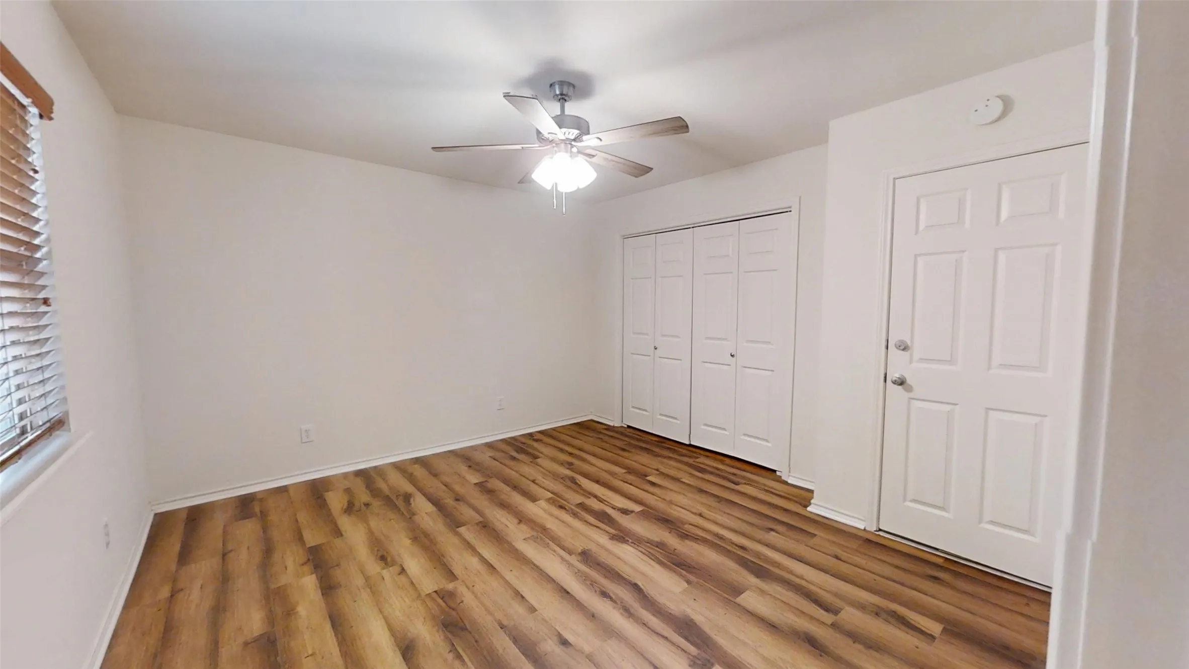 Downstairs bedroom