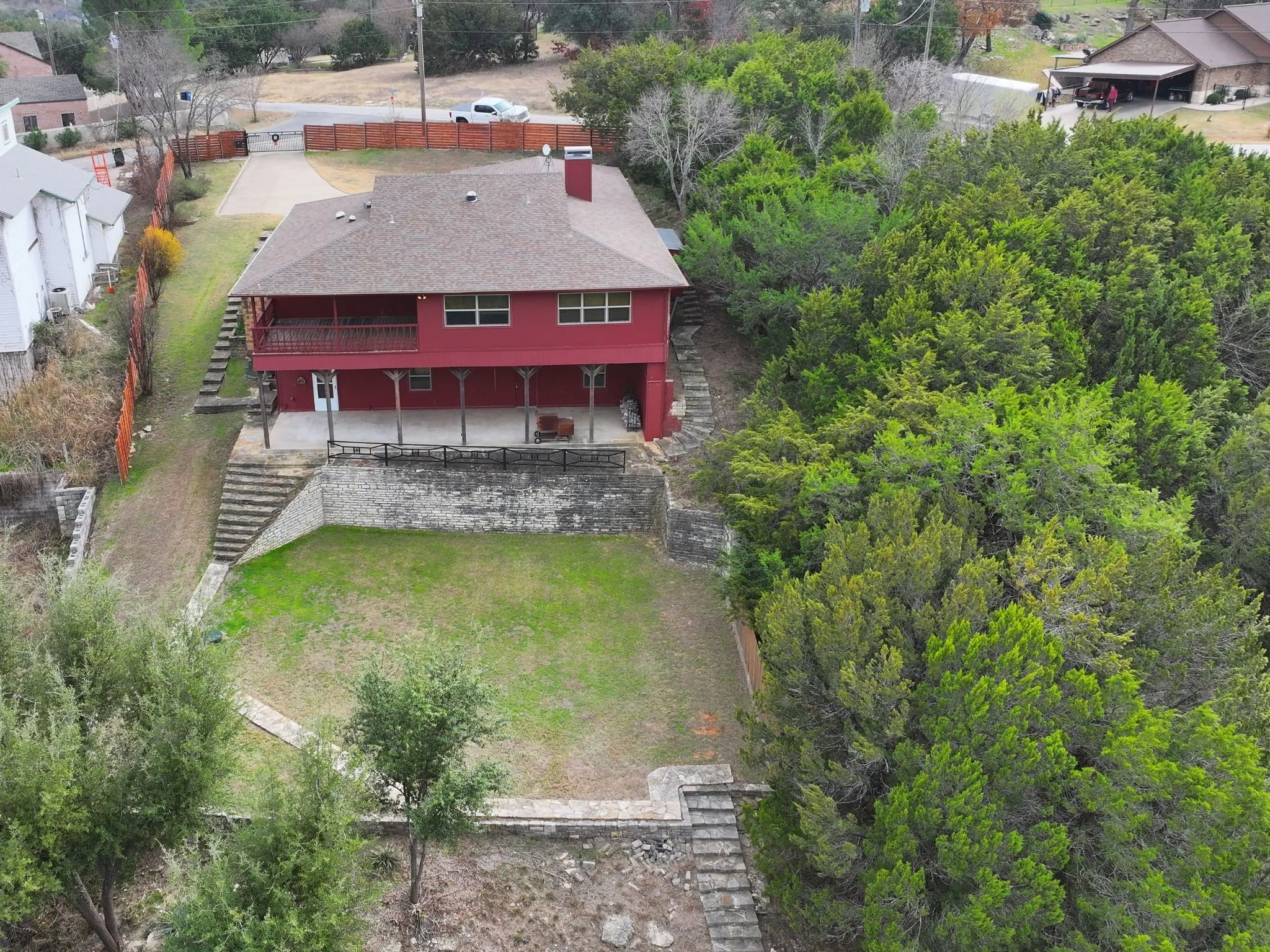 Single Family Residence For Sale in Hood County , 4601 Steepleridge Trail, Granbury, Texas 76048, 3 Bedroom, 3 Bathroom, 2 Garage spaces, 2,510 Sqft, built in 1998, Preowned, mls#21219064, Real Estate Agent in Granbury, Homes For Sale in Hood county, Homes For Sale in Granbury, Realtor in Granbury Texas, Real Estate Brokerage Independent Realty Texas, Luminita Cordes Realtor