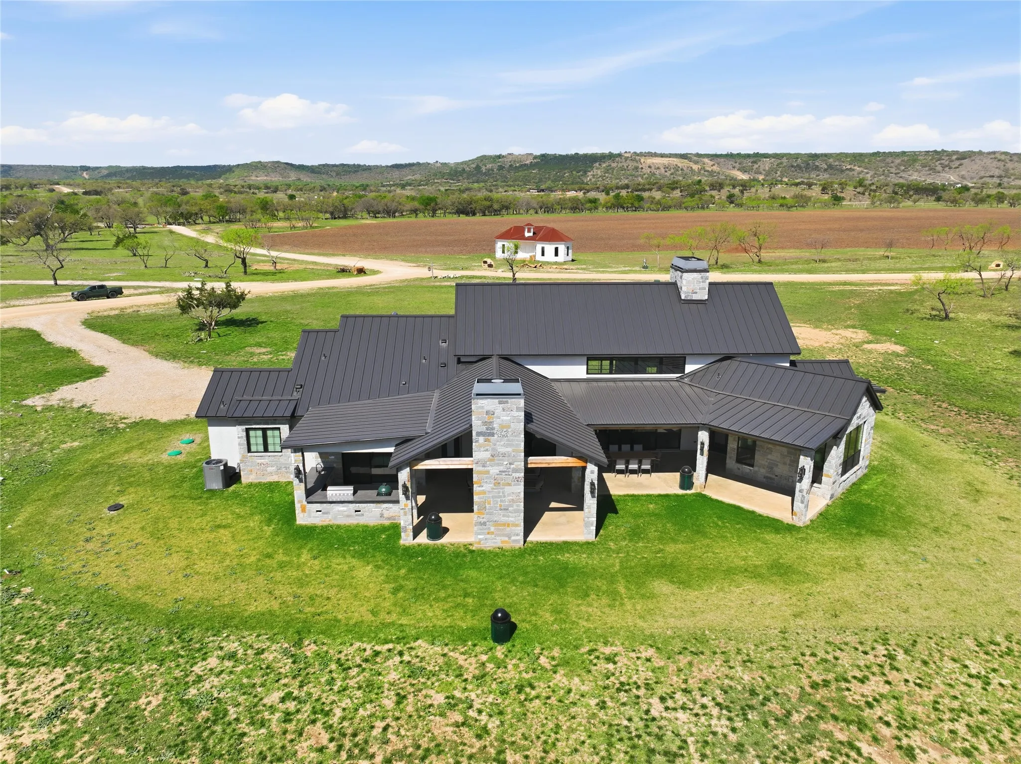 Single Family Residence For Sale in Palo Pinto County , 1010 Ranger Ridge Way, Strawn, Texas 76478, 3 Bedroom, 4 Bathroom, Garage spaces, 3,297 Sqft, built in 2025, New Construction - Complete, mls#21218498, Real Estate Agent in Strawn, Homes For Sale in Palo Pinto county, Homes For Sale in Strawn, Realtor in Strawn Texas, Real Estate Brokerage Independent Realty Texas, Luminita Cordes Realtor
