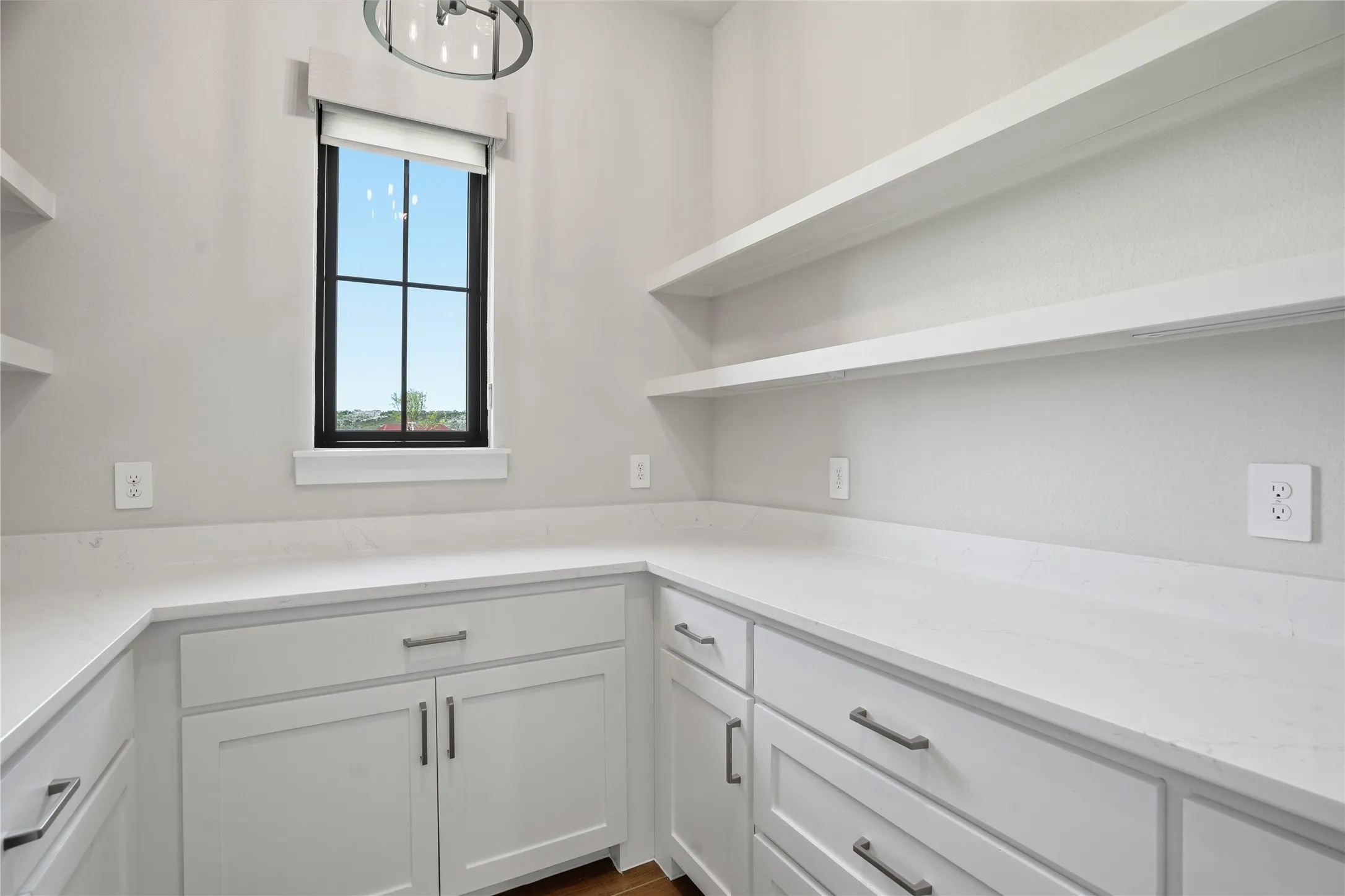 Single Family Residence For Sale in Palo Pinto County , 1010 Ranger Ridge Way, Strawn, Texas 76478, 3 Bedroom, 4 Bathroom, Garage spaces, 3,297 Sqft, built in 2025, New Construction - Complete, mls#21218498, Real Estate Agent in Strawn, Homes For Sale in Palo Pinto county, Homes For Sale in Strawn, Realtor in Strawn Texas, Real Estate Brokerage Independent Realty Texas, Luminita Cordes Realtor