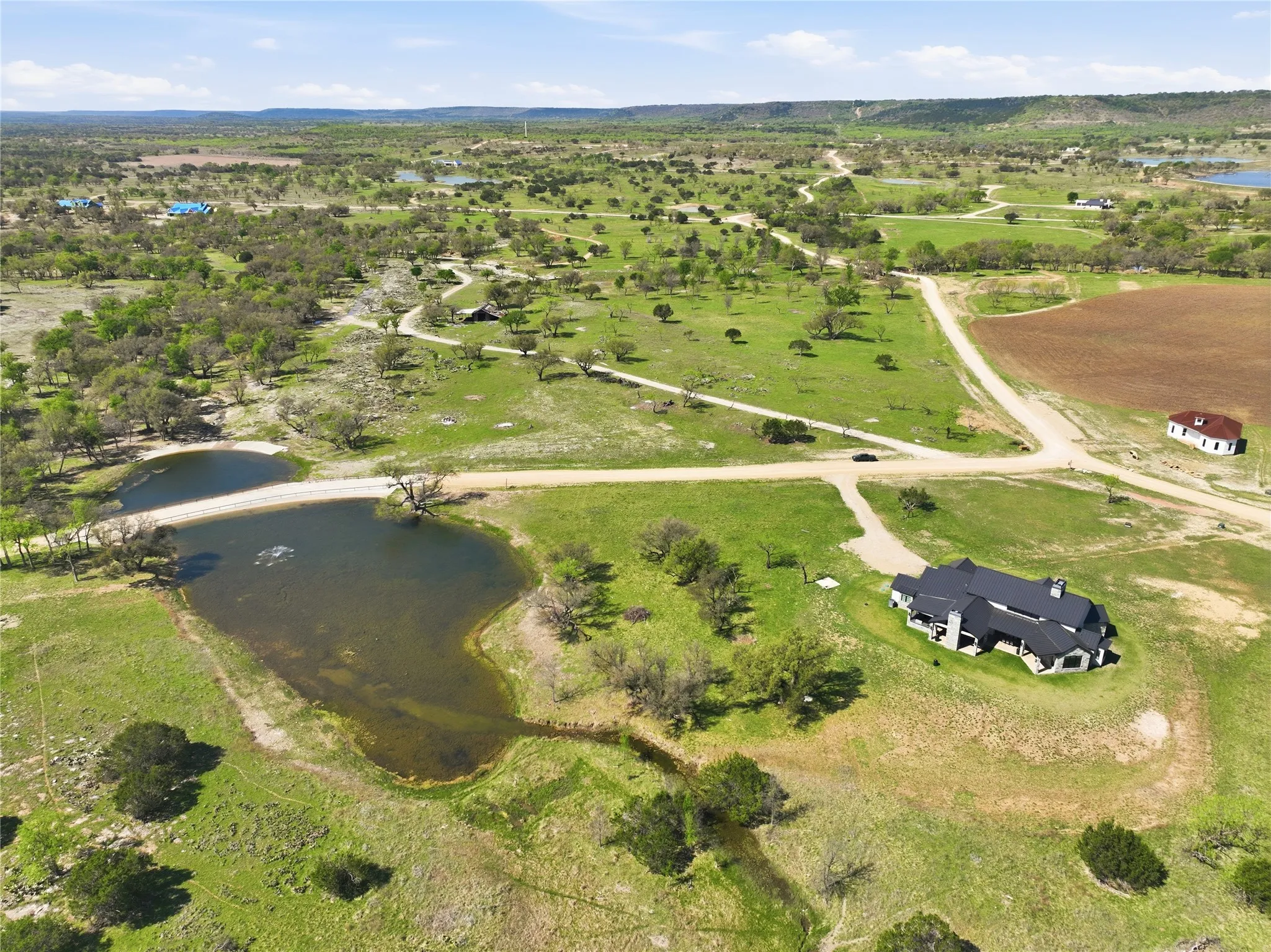 Single Family Residence For Sale in Palo Pinto County , 1010 Ranger Ridge Way, Strawn, Texas 76478, 3 Bedroom, 4 Bathroom, Garage spaces, 3,297 Sqft, built in 2025, New Construction - Complete, mls#21218498, Real Estate Agent in Strawn, Homes For Sale in Palo Pinto county, Homes For Sale in Strawn, Realtor in Strawn Texas, Real Estate Brokerage Independent Realty Texas, Luminita Cordes Realtor