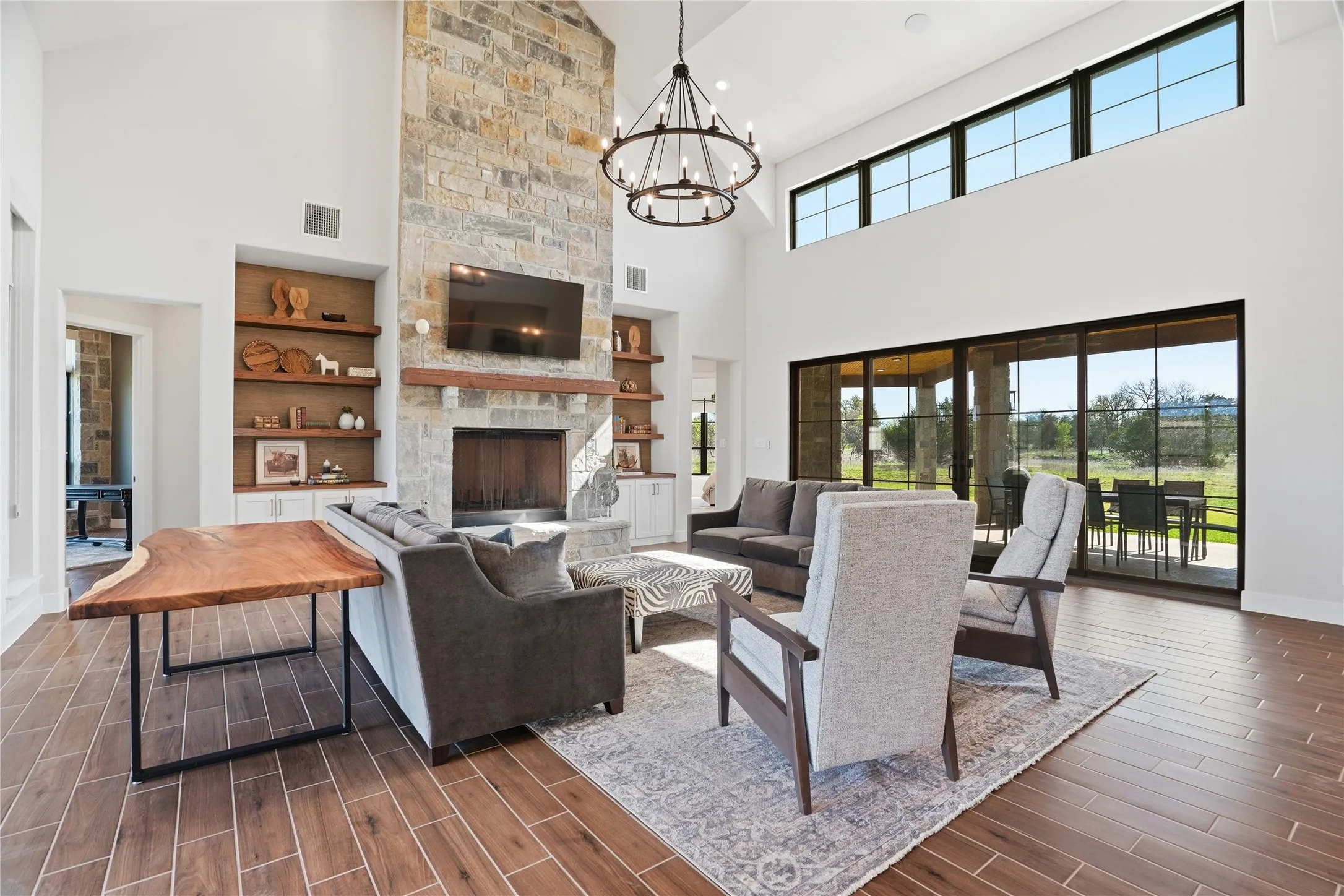 Single Family Residence For Sale in Palo Pinto County , 1010 Ranger Ridge Way, Strawn, Texas 76478, 3 Bedroom, 4 Bathroom, Garage spaces, 3,297 Sqft, built in 2025, New Construction - Complete, mls#21218498, Real Estate Agent in Strawn, Homes For Sale in Palo Pinto county, Homes For Sale in Strawn, Realtor in Strawn Texas, Real Estate Brokerage Independent Realty Texas, Luminita Cordes Realtor