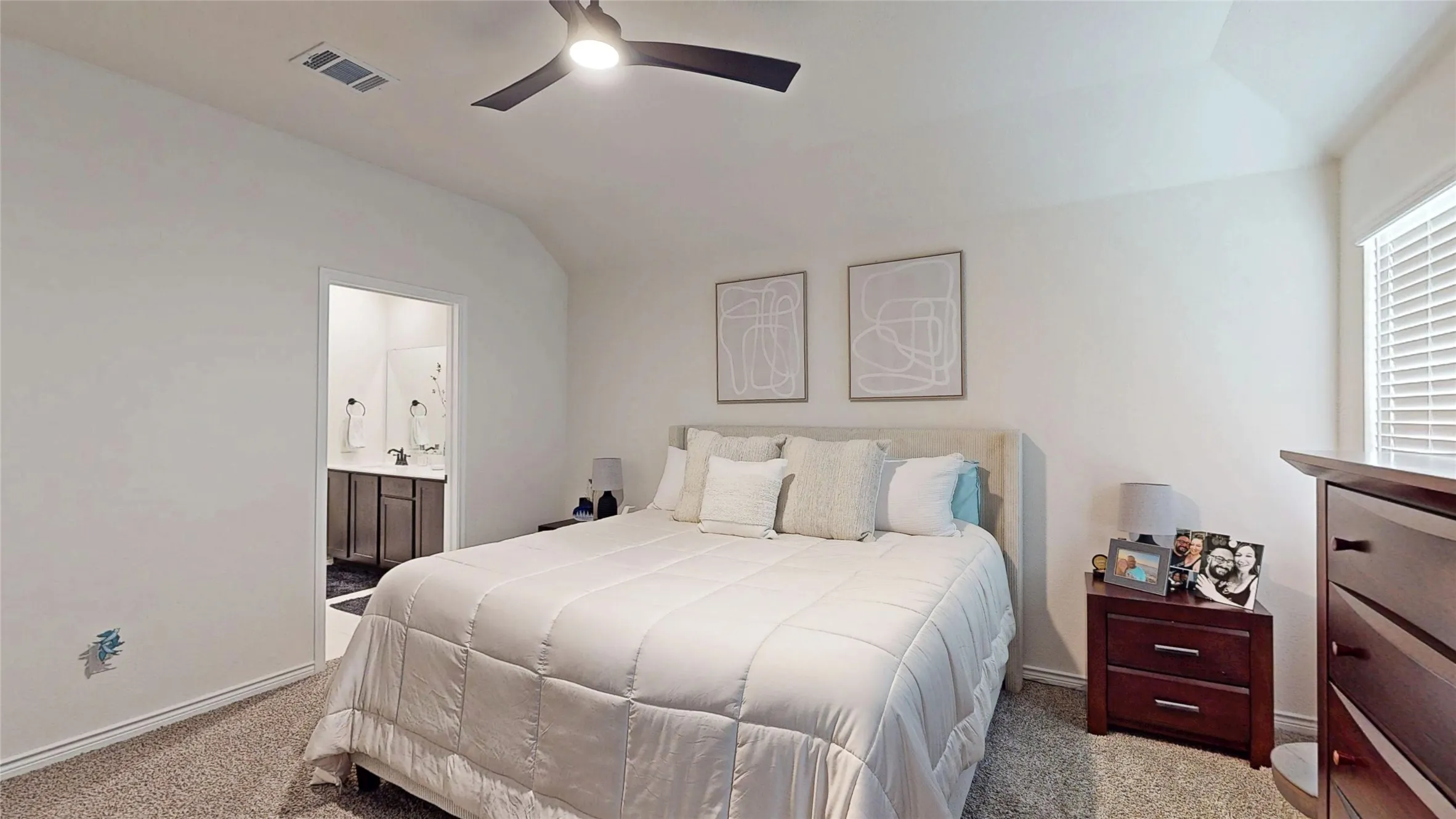 Single Family Residence For Sale in Collin County , 2101 Camellia Street, Princeton, Texas 75407, 4 Bedroom, 2 Bathroom, 2 Garage spaces, 2,036 Sqft, built in 2023, Preowned, mls#21218967, Real Estate Agent in Princeton, Homes For Sale in Collin county, Homes For Sale in Princeton, Realtor in Princeton Texas, Real Estate Brokerage Independent Realty Texas, Luminita Cordes Realtor