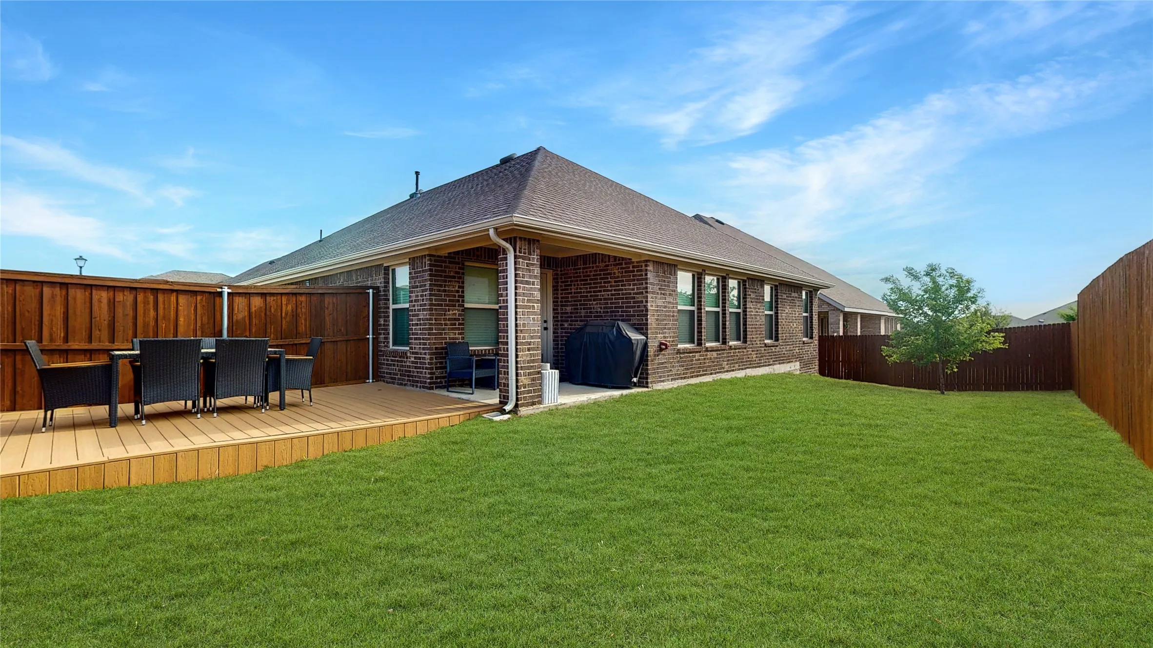 Single Family Residence For Sale in Collin County , 2101 Camellia Street, Princeton, Texas 75407, 4 Bedroom, 2 Bathroom, 2 Garage spaces, 2,036 Sqft, built in 2023, Preowned, mls#21218967, Real Estate Agent in Princeton, Homes For Sale in Collin county, Homes For Sale in Princeton, Realtor in Princeton Texas, Real Estate Brokerage Independent Realty Texas, Luminita Cordes Realtor