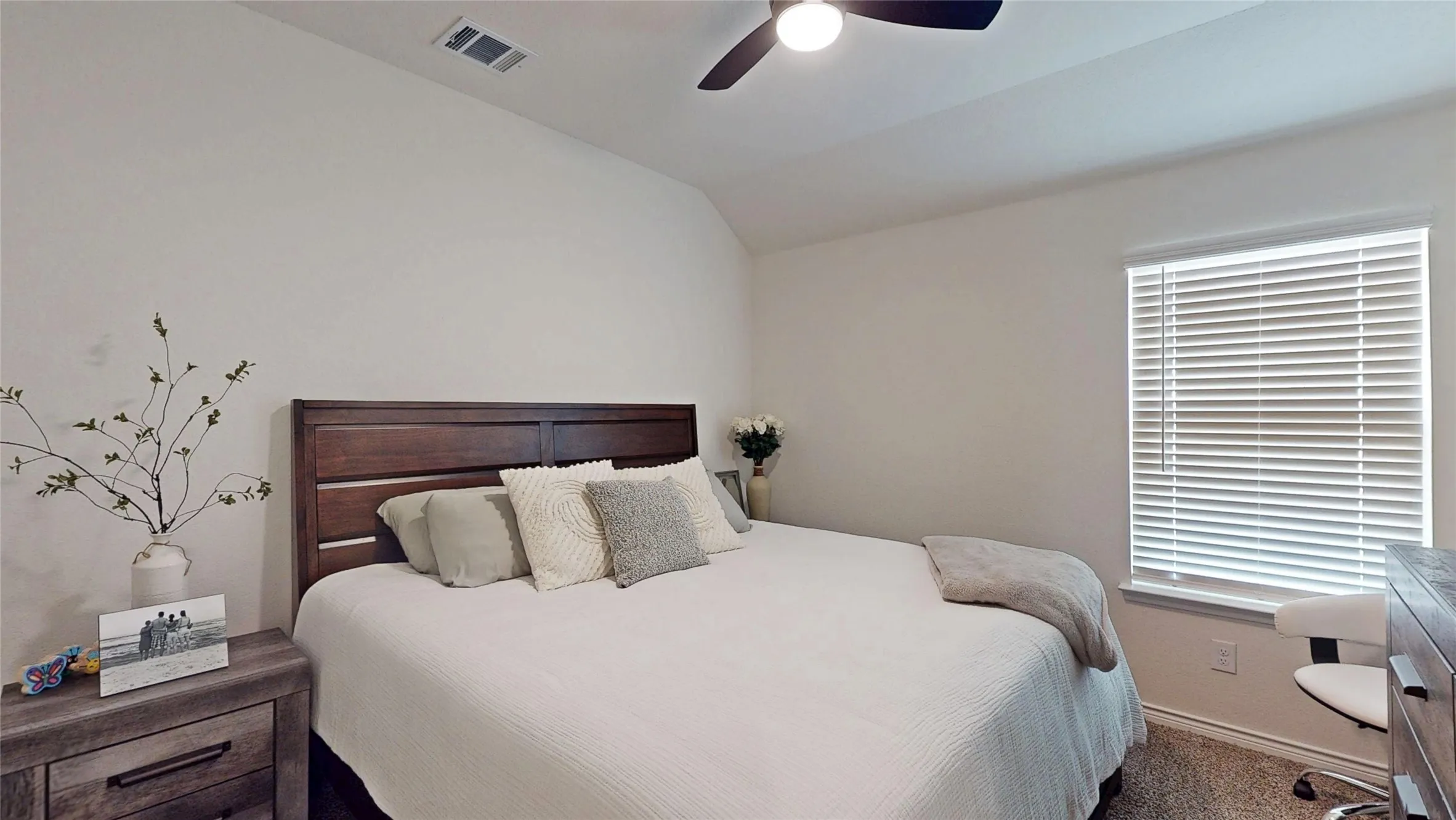 Single Family Residence For Sale in Collin County , 2101 Camellia Street, Princeton, Texas 75407, 4 Bedroom, 2 Bathroom, 2 Garage spaces, 2,036 Sqft, built in 2023, Preowned, mls#21218967, Real Estate Agent in Princeton, Homes For Sale in Collin county, Homes For Sale in Princeton, Realtor in Princeton Texas, Real Estate Brokerage Independent Realty Texas, Luminita Cordes Realtor