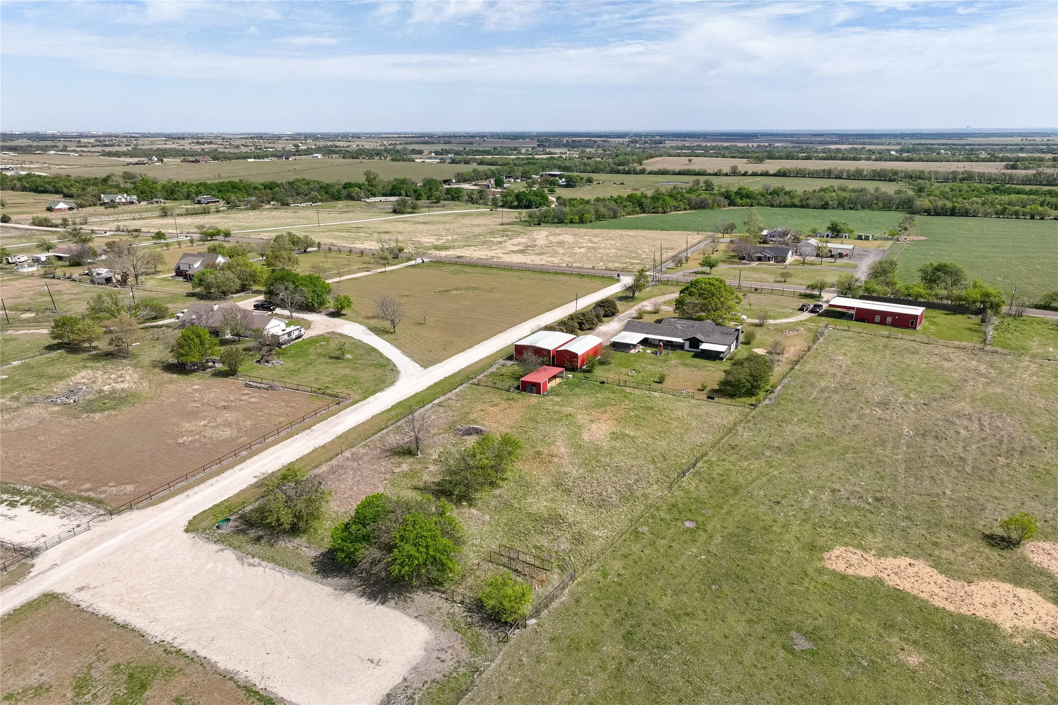 Single Family Residence For Sale in Mc Lennan County , 2566 Southwinds Drive, Lorena, Texas 76655, 4 Bedroom, 3 Bathroom, Garage spaces, 2,910 Sqft, built in 1983, mls#21215092, Real Estate Agent in Lorena, Homes For Sale in Mc Lennan county, Homes For Sale in Lorena, Realtor in Lorena Texas, Real Estate Brokerage Independent Realty Texas, Luminita Cordes Realtor