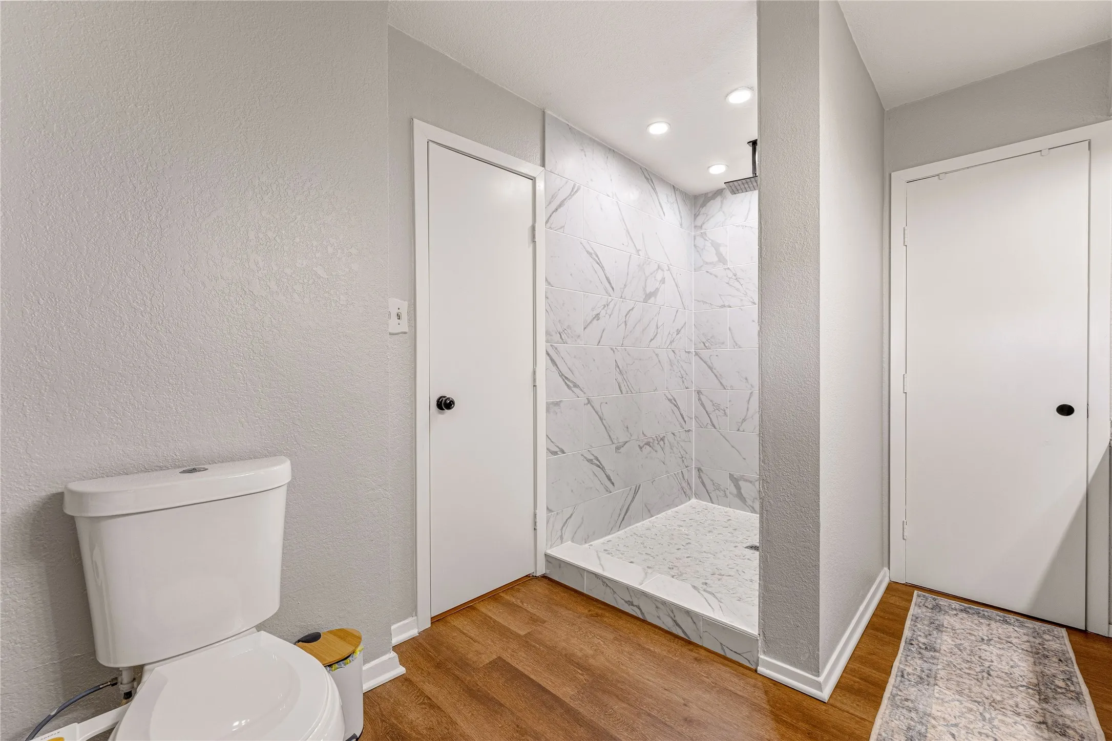 Single Family Residence For Sale in Mc Lennan County , 2566 Southwinds Drive, Lorena, Texas 76655, 4 Bedroom, 3 Bathroom, Garage spaces, 2,910 Sqft, built in 1983, mls#21215092, Real Estate Agent in Lorena, Homes For Sale in Mc Lennan county, Homes For Sale in Lorena, Realtor in Lorena Texas, Real Estate Brokerage Independent Realty Texas, Luminita Cordes Realtor