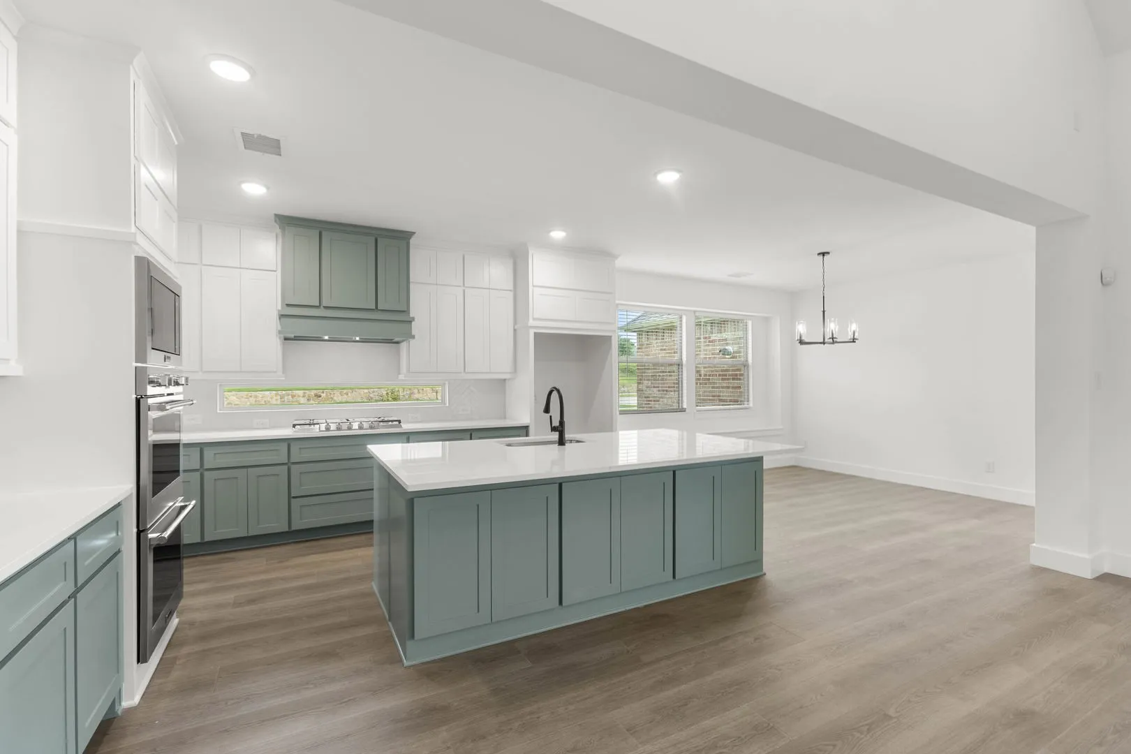 413 Tower-Kitchen-2