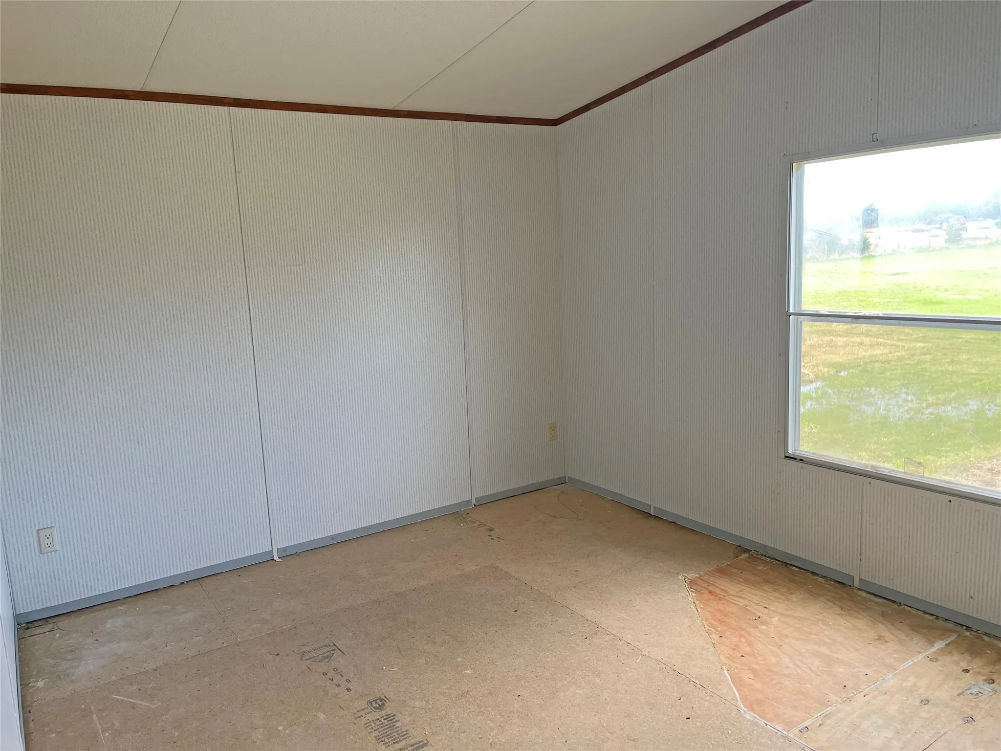 Manufactured Home For Sale in Grayson County , 193 Gun Club Road, Denison, Texas 75021, 3 Bedroom, 2 Bathroom, Garage spaces, 1,410 Sqft, built in 2000, Preowned, mls#21219136, Real Estate Agent in Denison, Homes For Sale in Grayson county, Homes For Sale in Denison, Realtor in Denison Texas, Real Estate Brokerage Independent Realty Texas, Luminita Cordes Realtor