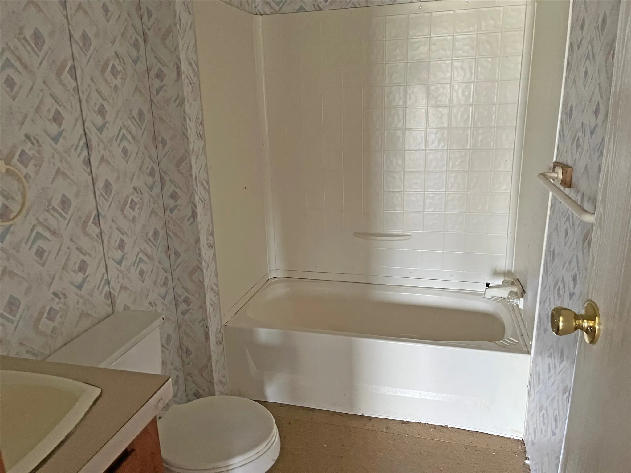 Manufactured Home For Sale in Grayson County , 193 Gun Club Road, Denison, Texas 75021, 3 Bedroom, 2 Bathroom, Garage spaces, 1,410 Sqft, built in 2000, Preowned, mls#21219136, Real Estate Agent in Denison, Homes For Sale in Grayson county, Homes For Sale in Denison, Realtor in Denison Texas, Real Estate Brokerage Independent Realty Texas, Luminita Cordes Realtor