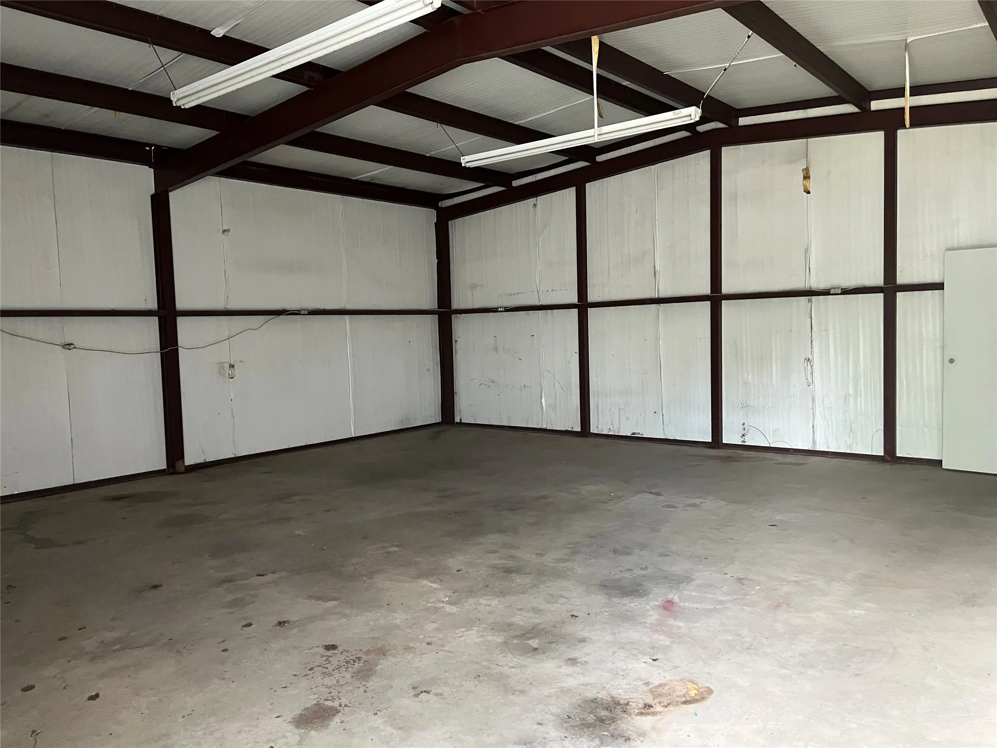 Manufactured Home For Sale in Grayson County , 193 Gun Club Road, Denison, Texas 75021, 3 Bedroom, 2 Bathroom, Garage spaces, 1,410 Sqft, built in 2000, Preowned, mls#21219136, Real Estate Agent in Denison, Homes For Sale in Grayson county, Homes For Sale in Denison, Realtor in Denison Texas, Real Estate Brokerage Independent Realty Texas, Luminita Cordes Realtor