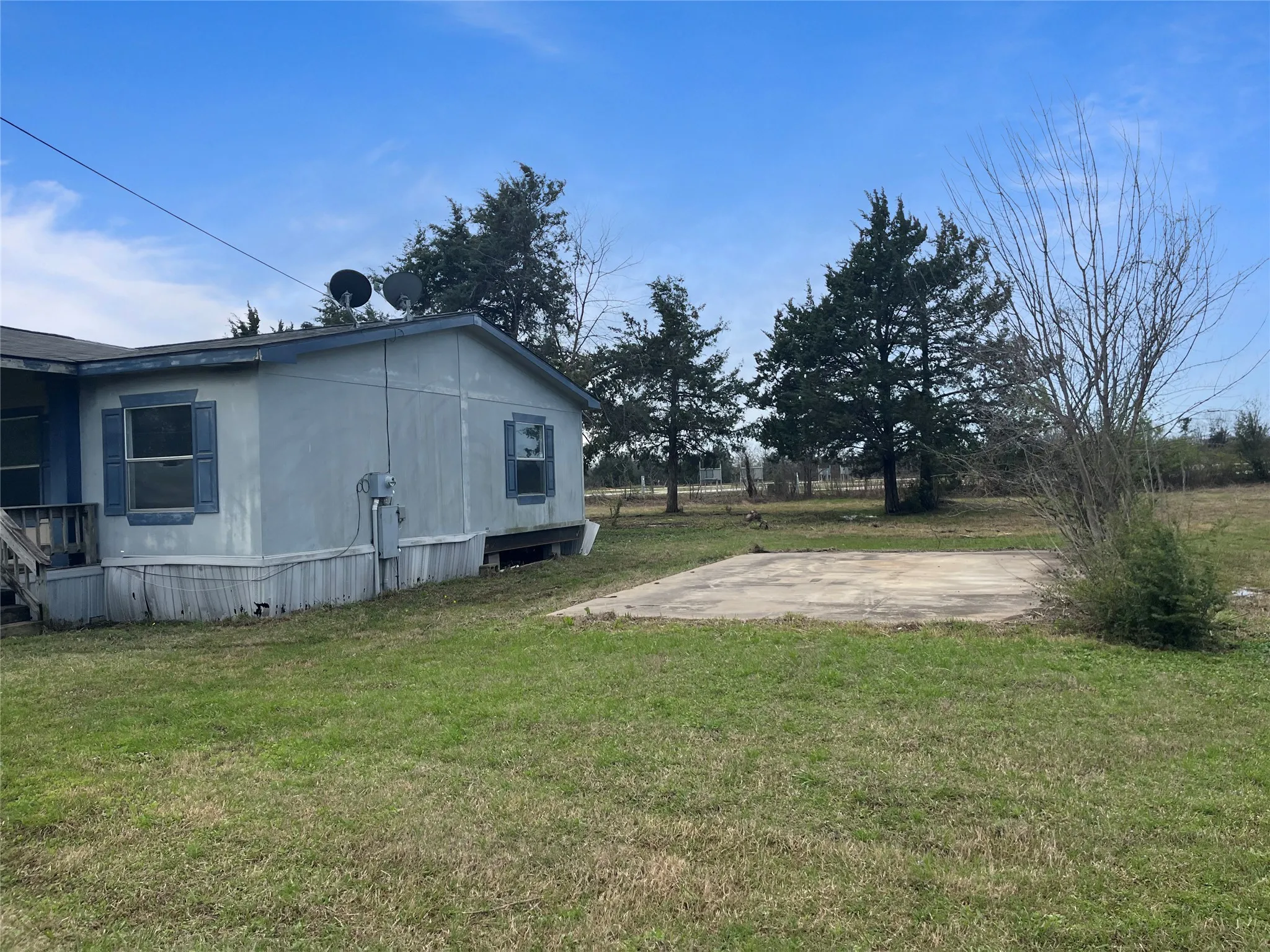 Manufactured Home For Sale in Grayson County , 193 Gun Club Road, Denison, Texas 75021, 3 Bedroom, 2 Bathroom, Garage spaces, 1,410 Sqft, built in 2000, Preowned, mls#21219136, Real Estate Agent in Denison, Homes For Sale in Grayson county, Homes For Sale in Denison, Realtor in Denison Texas, Real Estate Brokerage Independent Realty Texas, Luminita Cordes Realtor