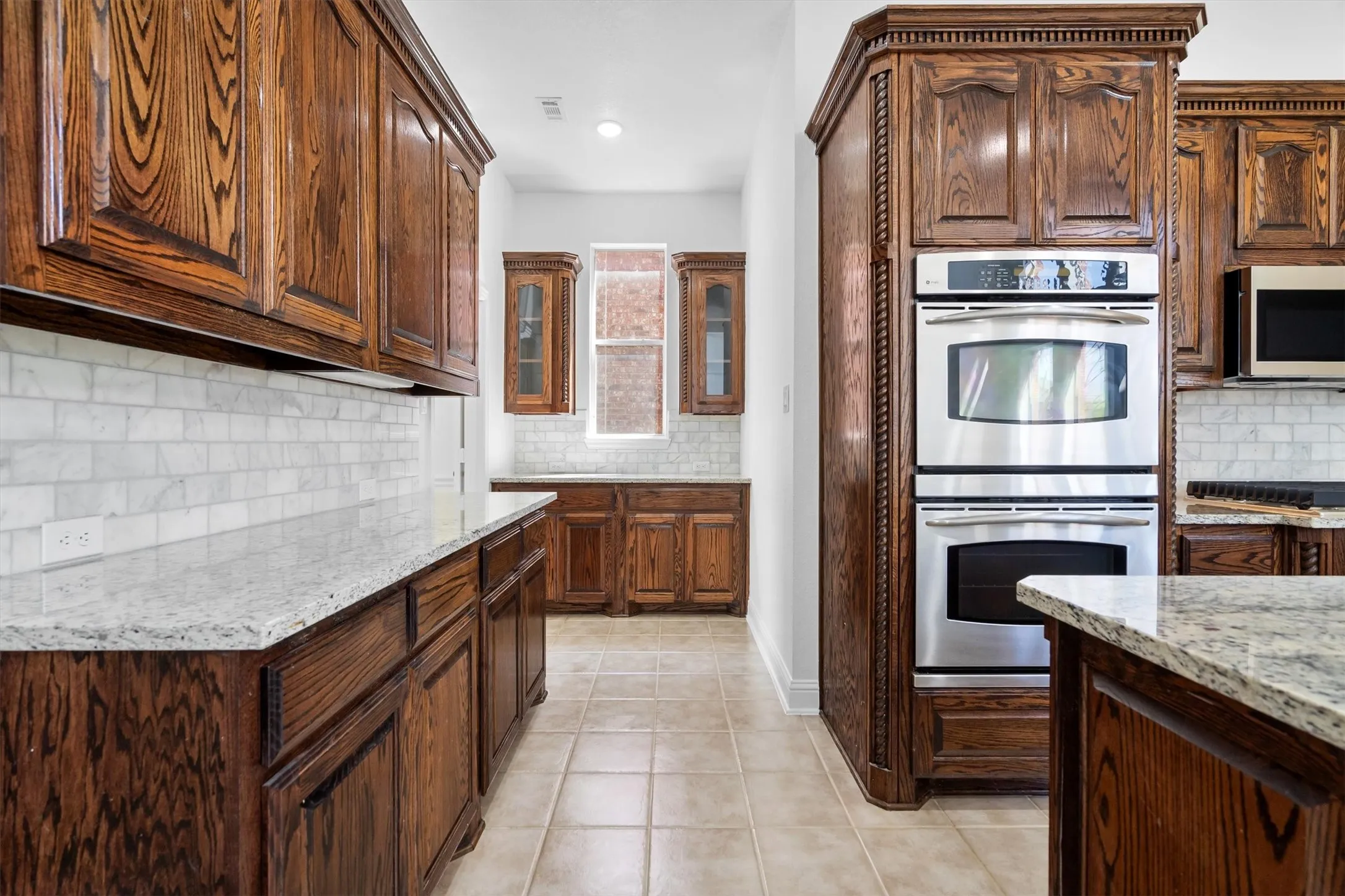 Single Family Residence For Sale in Denton County , 3493 Pilgrim Drive, Frisco, Texas 75034, 4 Bedroom, 3 Bathroom, 2 Garage spaces, 3,063 Sqft, built in 2005, Preowned, mls#21219149, Real Estate Agent in Frisco, Homes For Sale in Denton county, Homes For Sale in Frisco, Realtor in Frisco Texas, Real Estate Brokerage Independent Realty Texas, Luminita Cordes Realtor