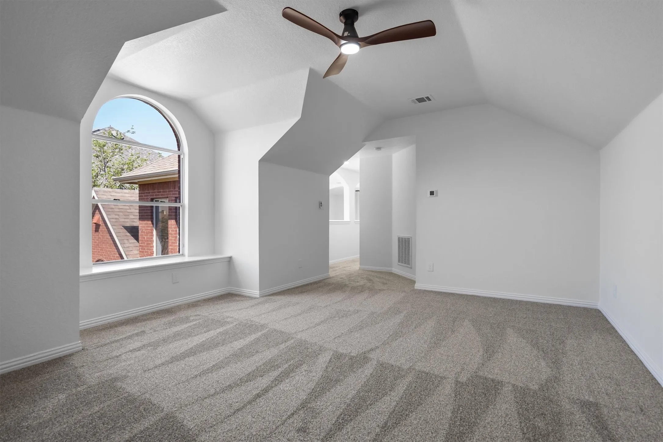 Single Family Residence For Sale in Denton County , 3493 Pilgrim Drive, Frisco, Texas 75034, 4 Bedroom, 3 Bathroom, 2 Garage spaces, 3,063 Sqft, built in 2005, Preowned, mls#21219149, Real Estate Agent in Frisco, Homes For Sale in Denton county, Homes For Sale in Frisco, Realtor in Frisco Texas, Real Estate Brokerage Independent Realty Texas, Luminita Cordes Realtor
