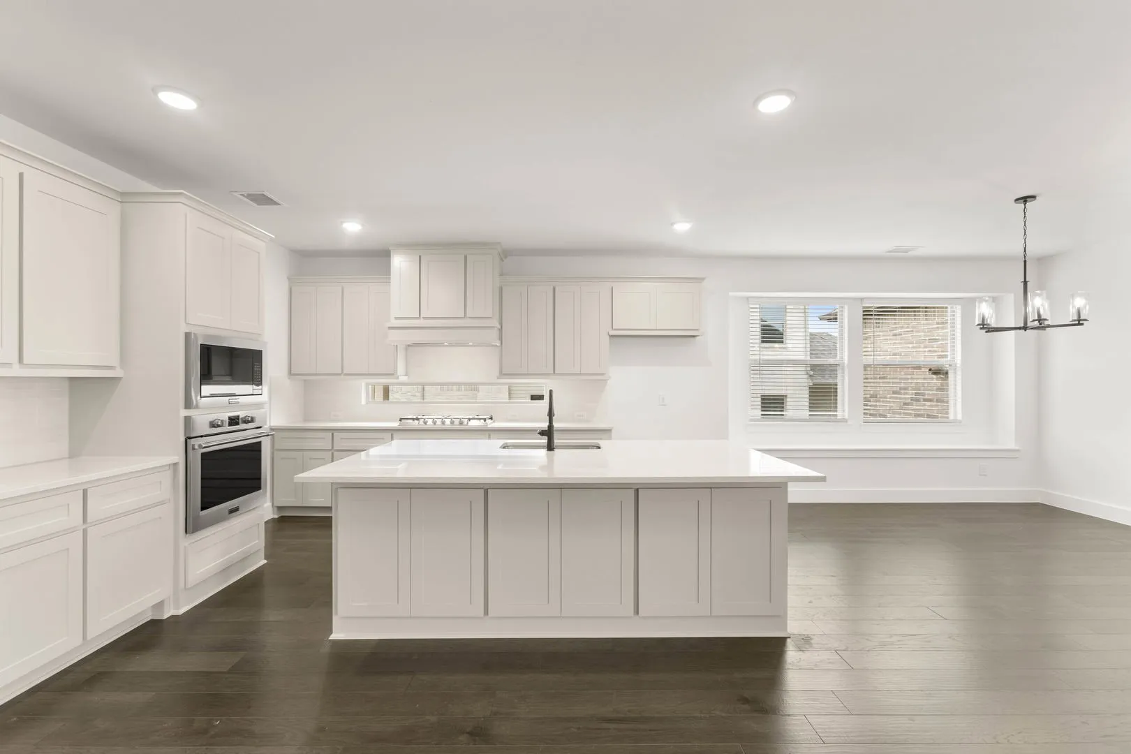 412 Newpark-Kitchen-1