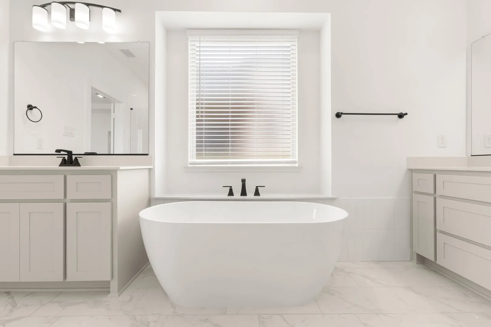 412 Newpark-Primary Suite-6