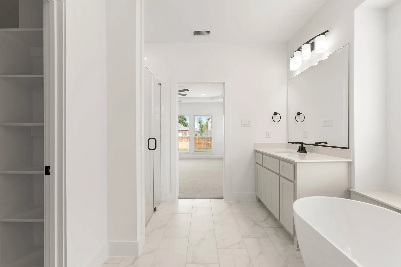 412 Newpark-Primary Suite-4