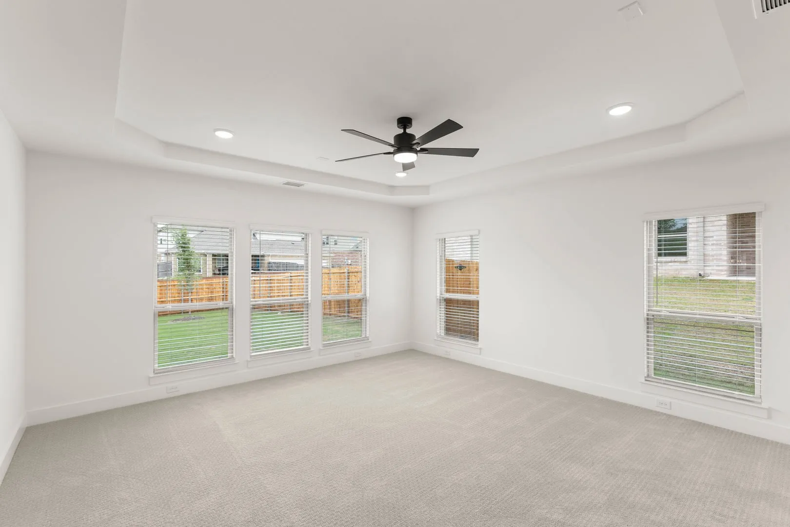 412 Newpark-Primary Suite-1
