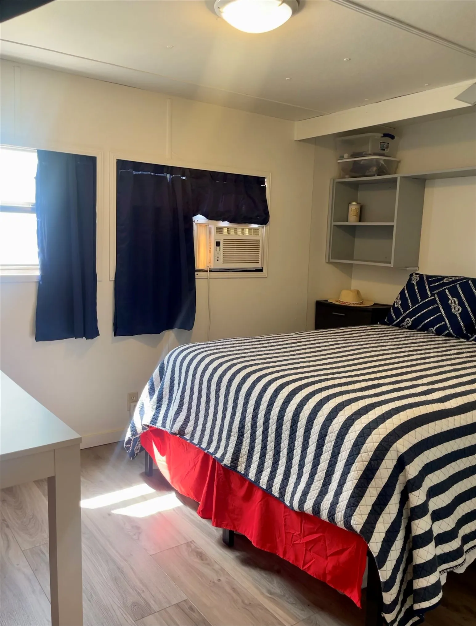 Mobile Home For Sale in Palo Pinto County , 4705 Fox Hollow 18, Possum Kingdom Lake, Texas 76450, 3 Bedroom, 1 Bathroom, Garage spaces, 840 Sqft, built in 1966, Preowned, mls#21218052, Real Estate Agent in Possum Kingdom Lake, Homes For Sale in Palo Pinto county, Homes For Sale in Possum Kingdom Lake, Realtor in Possum Kingdom Lake Texas, Real Estate Brokerage Independent Realty Texas, Luminita Cordes Realtor