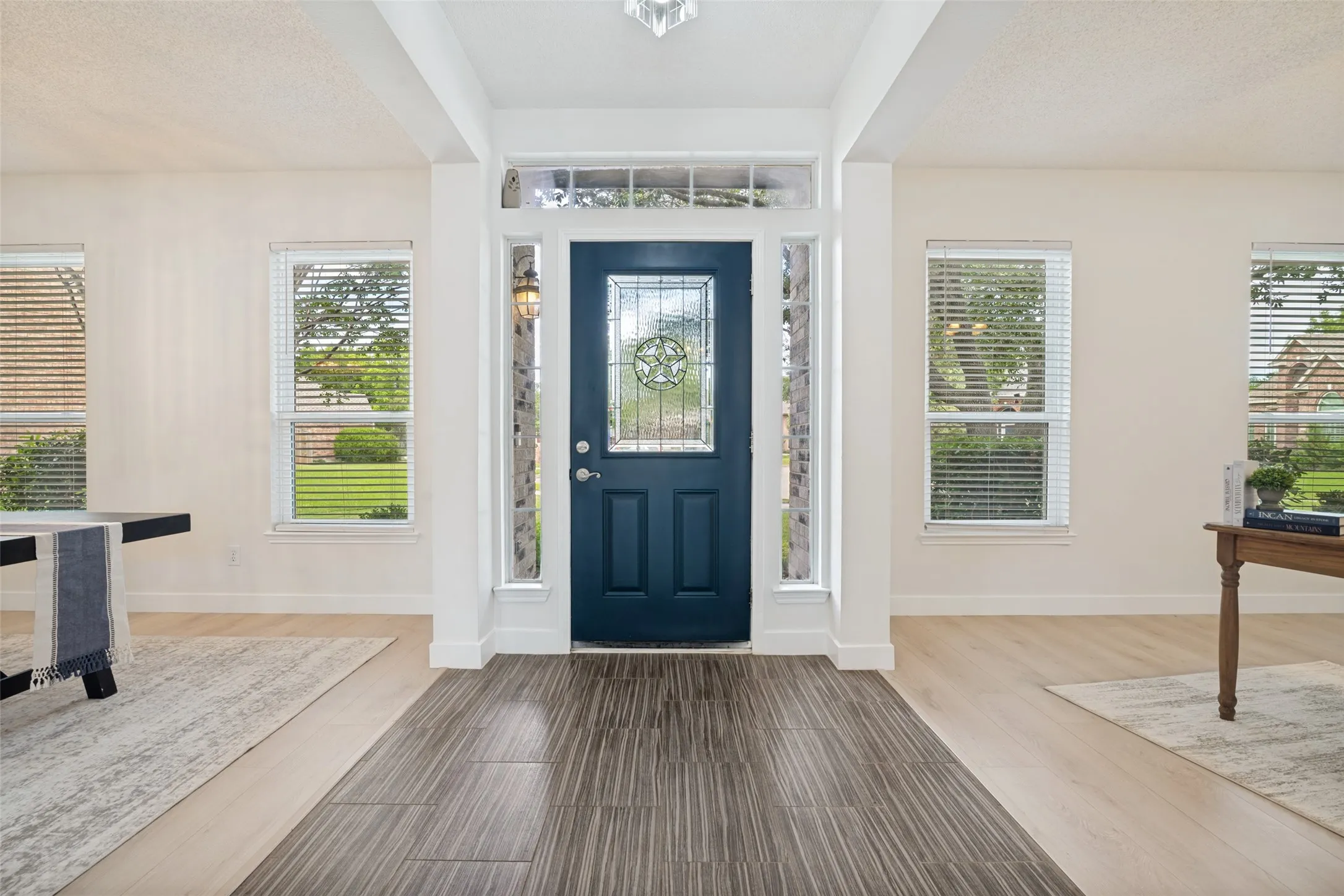 Single Family Residence For Sale in Rockwall County , 6013 Arden Court, Rowlett, Texas 75087, 5 Bedroom, 3 Bathroom, 2 Garage spaces, 3,181 Sqft, built in 1995, Preowned, mls#21219154, Real Estate Agent in Rowlett, Homes For Sale in Rockwall county, Homes For Sale in Rowlett, Realtor in Rowlett Texas, Real Estate Brokerage Independent Realty Texas, Luminita Cordes Realtor
