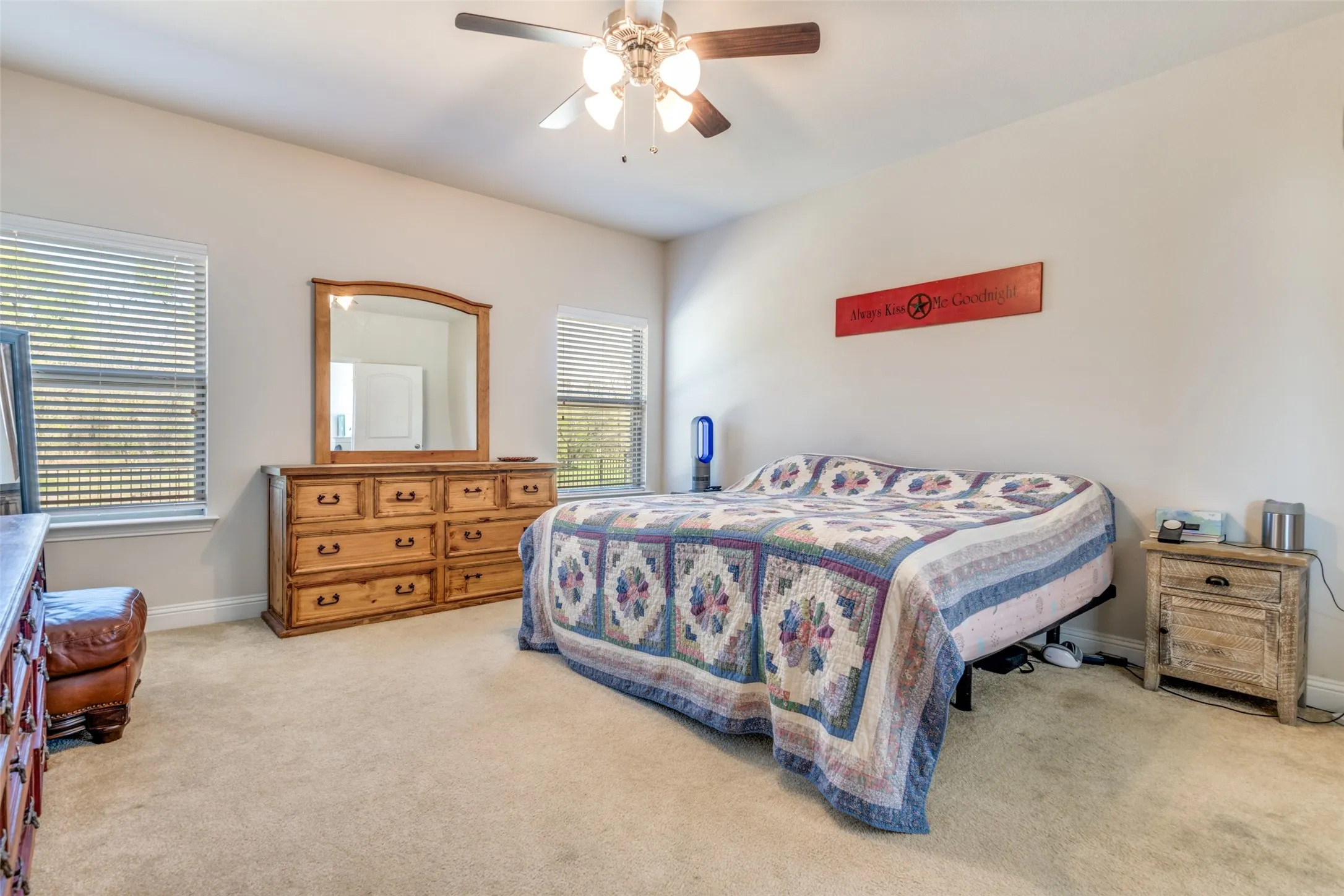 Single Family Residence For Sale in Hunt County , 747 Hickory Lane, Royse City, Texas 75189, 4 Bedroom, 2 Bathroom, 2 Garage spaces, 2,228 Sqft, built in 2022, mls#21216595, Real Estate Agent in Royse City, Homes For Sale in Hunt county, Homes For Sale in Royse City, Realtor in Royse City Texas, Real Estate Brokerage Independent Realty Texas, Luminita Cordes Realtor