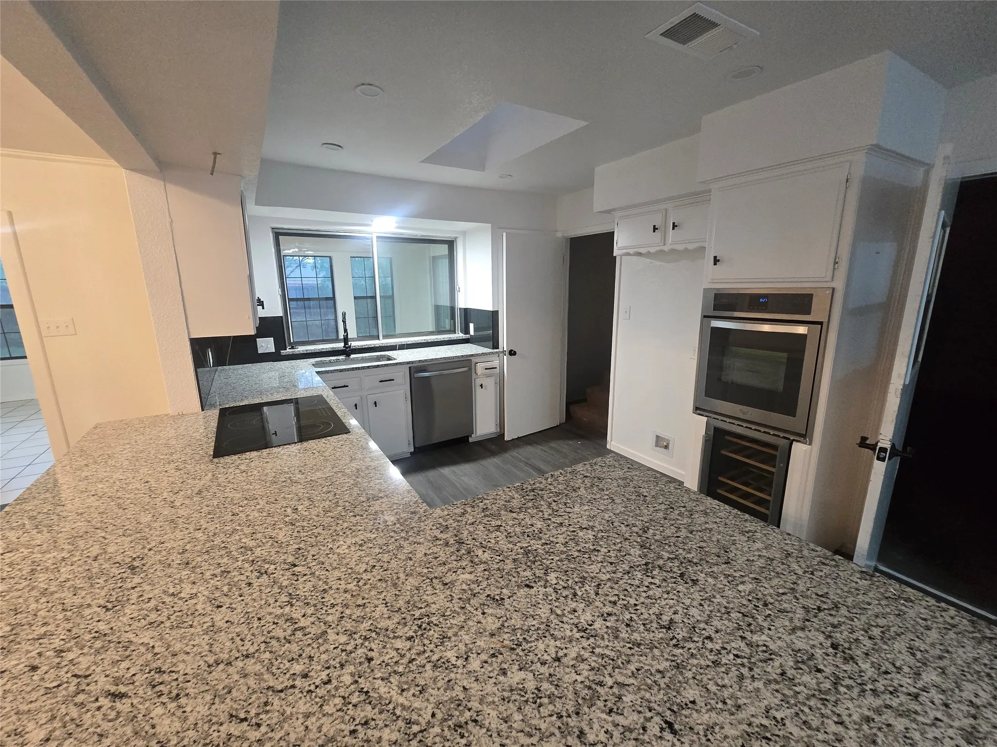 Single Family Residence For Sale in Tarrant County , 7709 Marlborough Drive W, Fort Worth, Texas 76134, 4 Bedroom, 2 Bathroom, 2 Garage spaces, 2,088 Sqft, built in 1972, mls#21219314, Real Estate Agent in Fort Worth, Homes For Sale in Tarrant county, Homes For Sale in Fort Worth, Realtor in Fort Worth Texas, Real Estate Brokerage Independent Realty Texas, Luminita Cordes Realtor