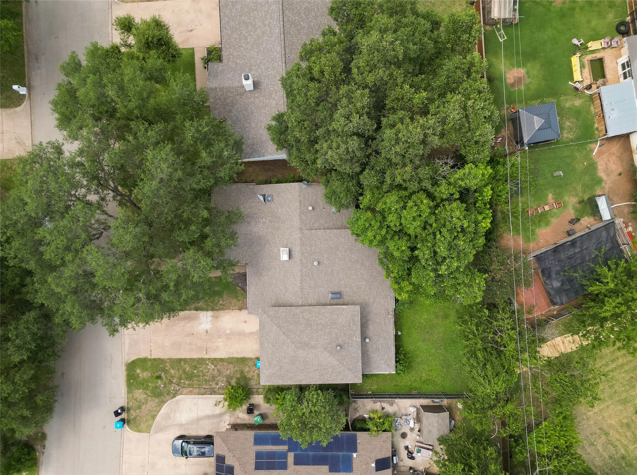Single Family Residence For Sale in Tarrant County , 7709 Marlborough Drive W, Fort Worth, Texas 76134, 4 Bedroom, 2 Bathroom, 2 Garage spaces, 2,088 Sqft, built in 1972, mls#21219314, Real Estate Agent in Fort Worth, Homes For Sale in Tarrant county, Homes For Sale in Fort Worth, Realtor in Fort Worth Texas, Real Estate Brokerage Independent Realty Texas, Luminita Cordes Realtor