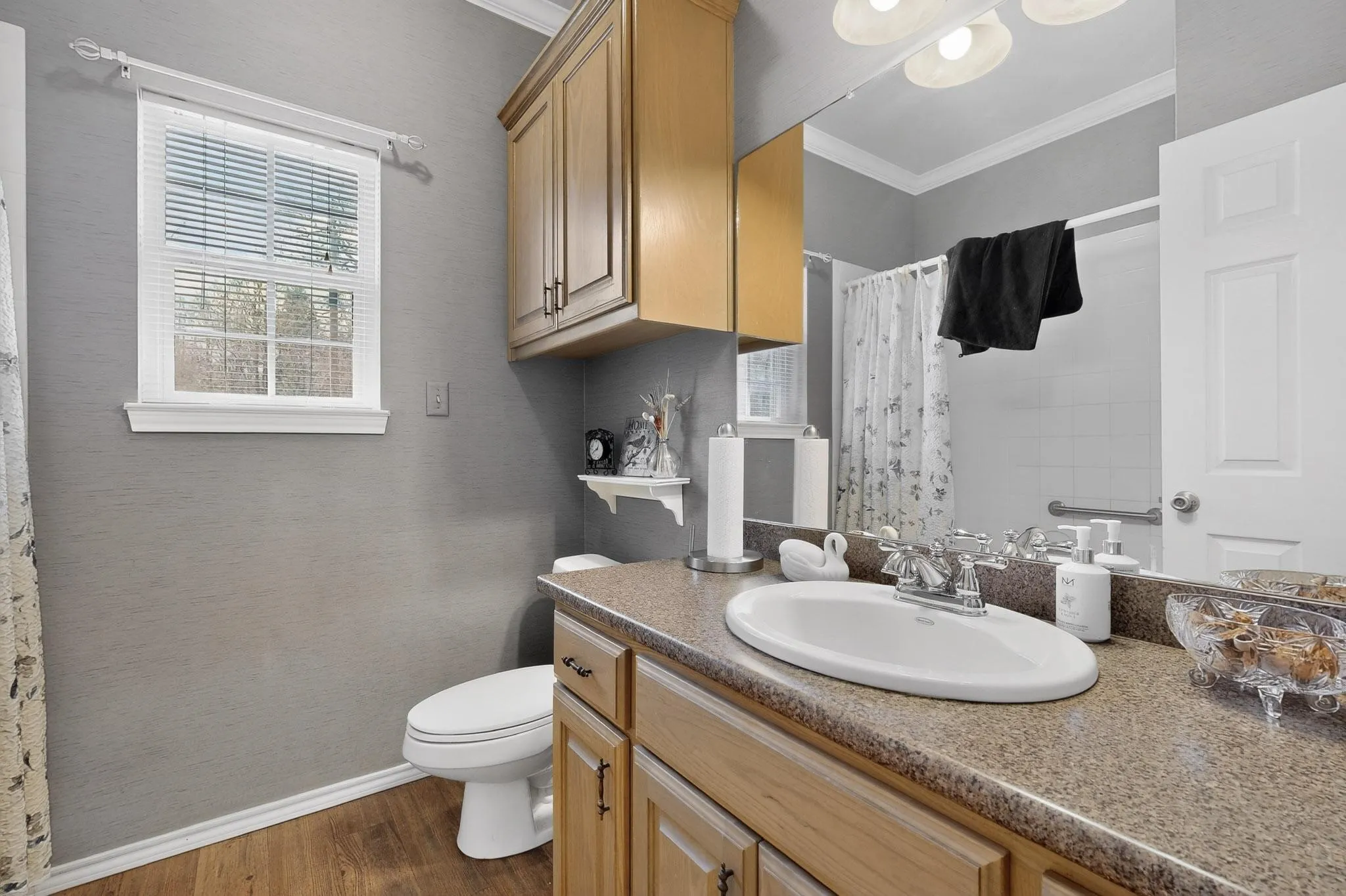 Bathroom 2
