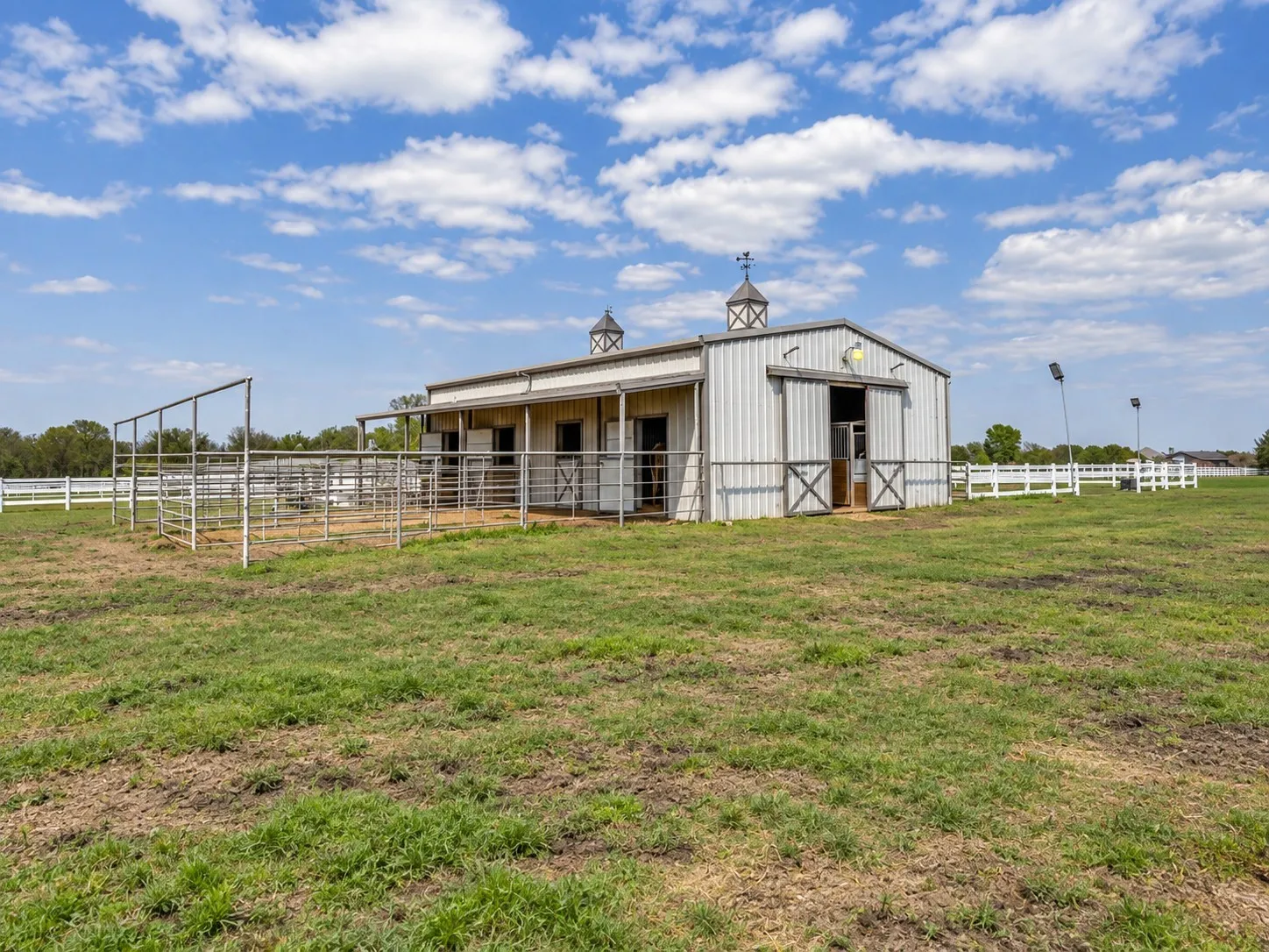 Improved Land For Sale in Grayson County , 136 Parkside Court, Gunter, Texas 75058, 0, 0, Garage spaces, 0 Sqft, built in 0, mls#21213525, Real Estate Agent in Gunter, Homes For Sale in Grayson county, Homes For Sale in Gunter, Realtor in Gunter Texas, Real Estate Brokerage Independent Realty Texas, Luminita Cordes Realtor
