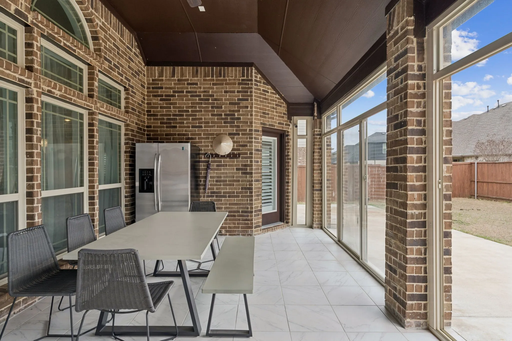 Single Family Residence For Sale in Tarrant County , 2671 Corona Drive, Grand Prairie, Texas 75054, 5 Bedroom, 4 Bathroom, 2 Garage spaces, 3,909 Sqft, built in 2020, mls#21219473, Real Estate Agent in Grand Prairie, Homes For Sale in Tarrant county, Homes For Sale in Grand Prairie, Realtor in Grand Prairie Texas, Real Estate Brokerage Independent Realty Texas, Luminita Cordes Realtor