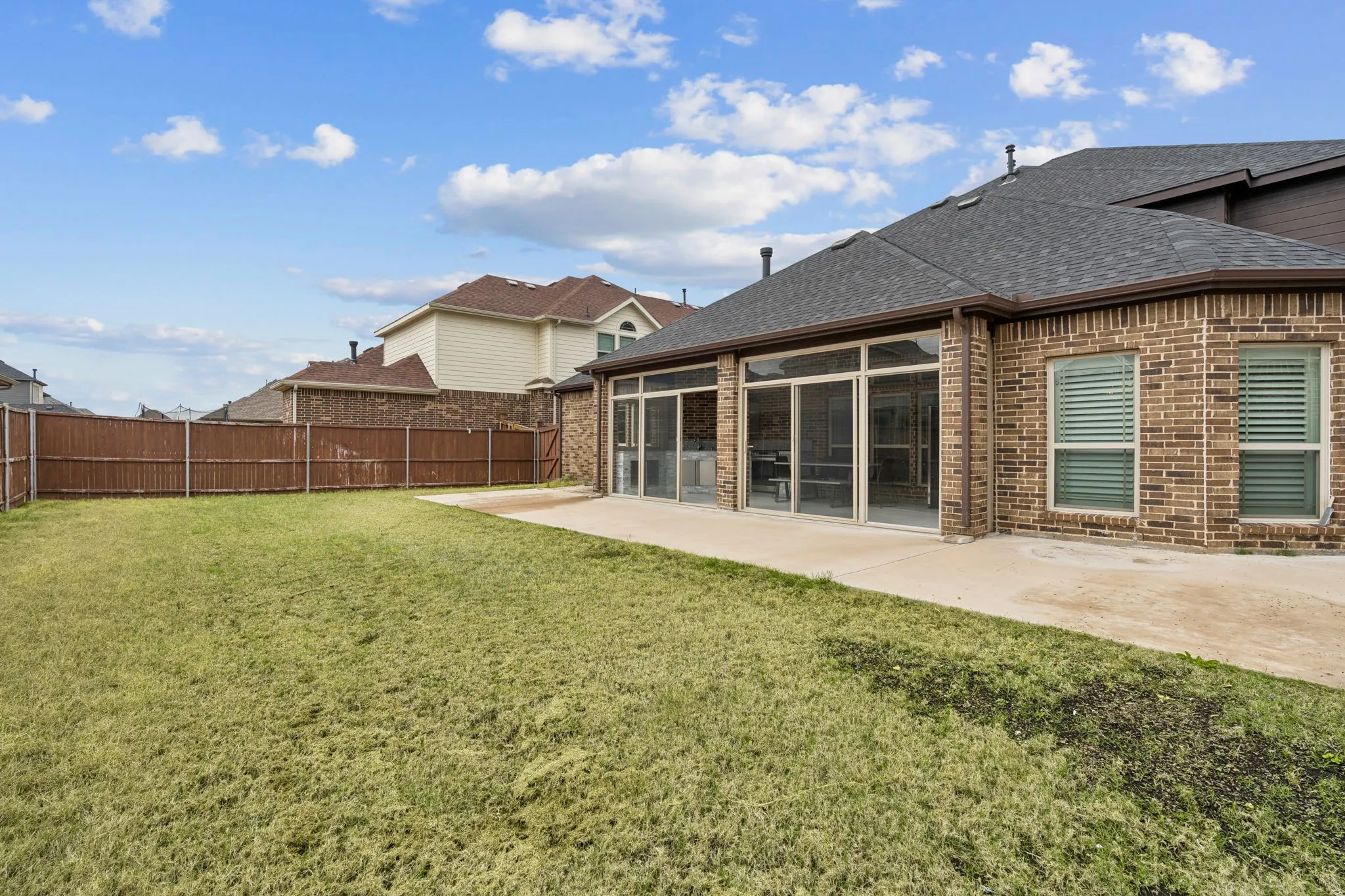 Single Family Residence For Sale in Tarrant County , 2671 Corona Drive, Grand Prairie, Texas 75054, 5 Bedroom, 4 Bathroom, 2 Garage spaces, 3,909 Sqft, built in 2020, mls#21219473, Real Estate Agent in Grand Prairie, Homes For Sale in Tarrant county, Homes For Sale in Grand Prairie, Realtor in Grand Prairie Texas, Real Estate Brokerage Independent Realty Texas, Luminita Cordes Realtor