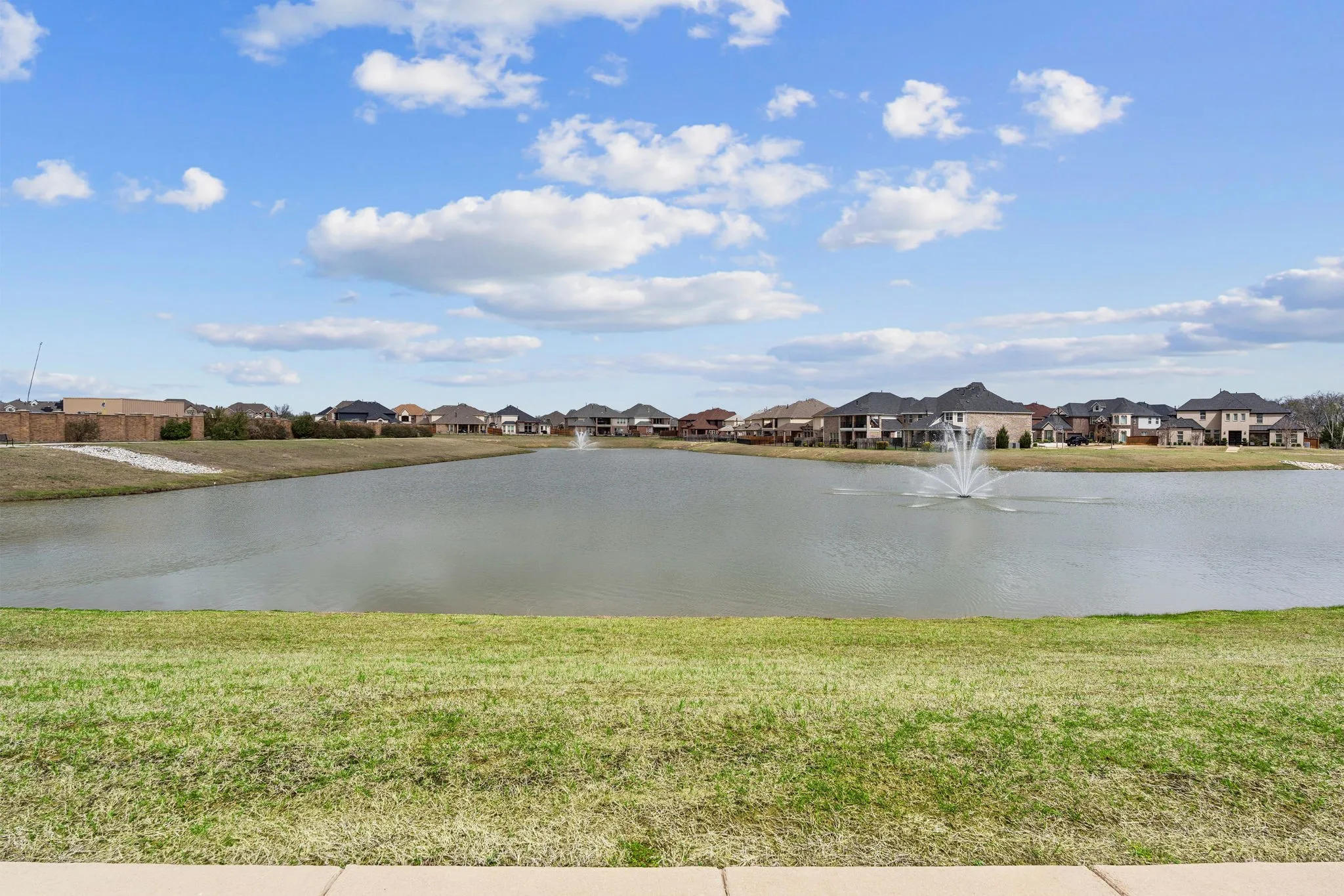 Single Family Residence For Sale in Tarrant County , 2671 Corona Drive, Grand Prairie, Texas 75054, 5 Bedroom, 4 Bathroom, 2 Garage spaces, 3,909 Sqft, built in 2020, mls#21219473, Real Estate Agent in Grand Prairie, Homes For Sale in Tarrant county, Homes For Sale in Grand Prairie, Realtor in Grand Prairie Texas, Real Estate Brokerage Independent Realty Texas, Luminita Cordes Realtor