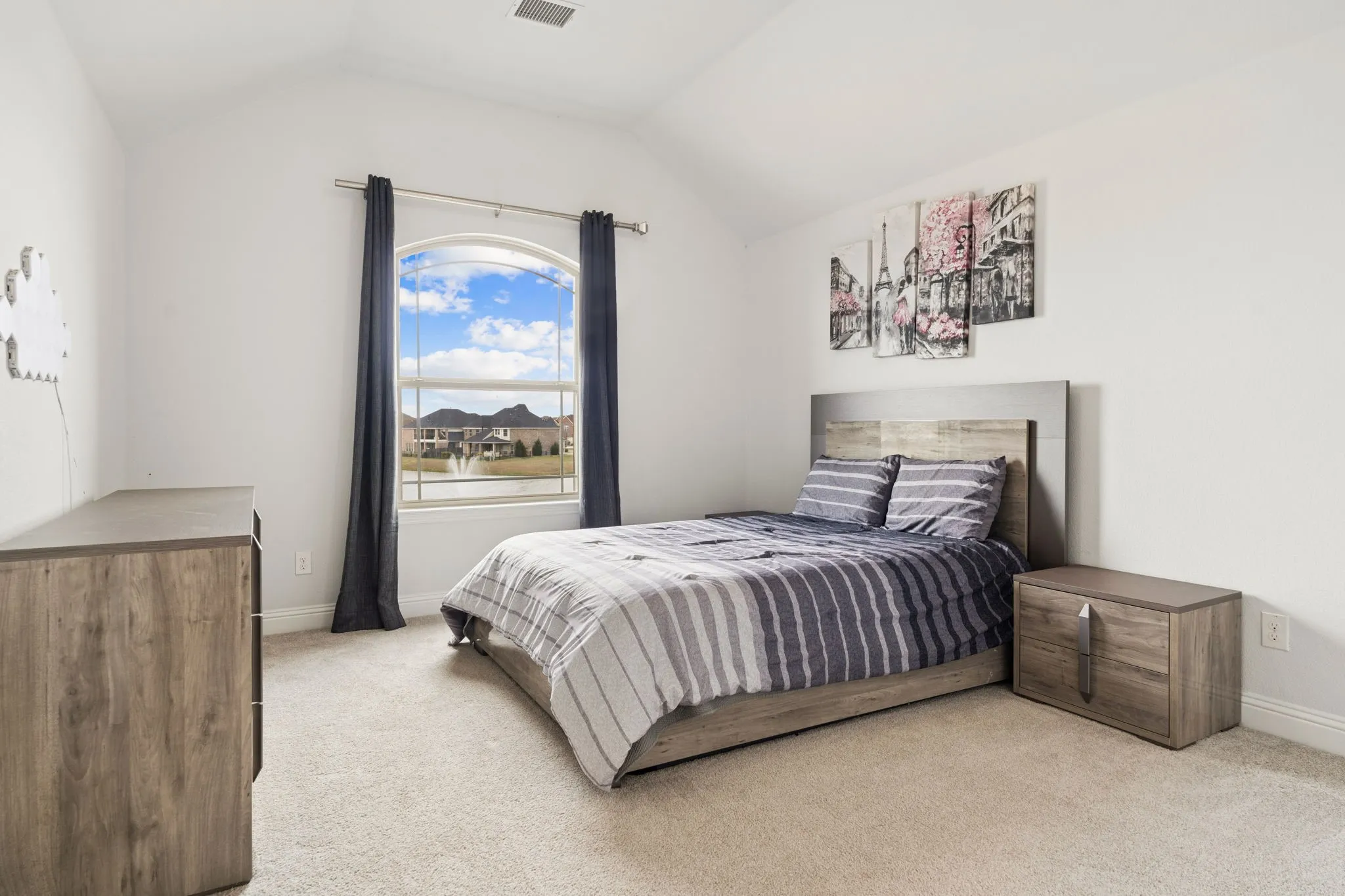Single Family Residence For Sale in Tarrant County , 2671 Corona Drive, Grand Prairie, Texas 75054, 5 Bedroom, 4 Bathroom, 2 Garage spaces, 3,909 Sqft, built in 2020, mls#21219473, Real Estate Agent in Grand Prairie, Homes For Sale in Tarrant county, Homes For Sale in Grand Prairie, Realtor in Grand Prairie Texas, Real Estate Brokerage Independent Realty Texas, Luminita Cordes Realtor