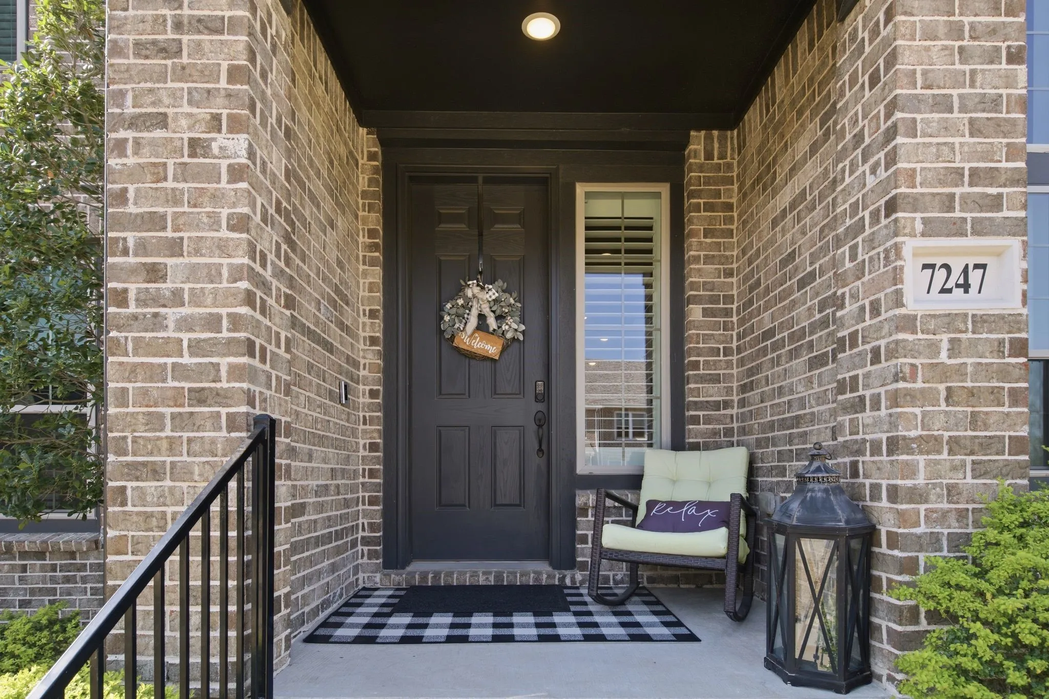 Townhouse For Sale in Collin County , 7247 Panicum Drive, Frisco, Texas 75033, 2 Bedroom, 3 Bathroom, 2 Garage spaces, 1,800 Sqft, built in 2021, Preowned, mls#21217025, Real Estate Agent in Frisco, Homes For Sale in Collin county, Homes For Sale in Frisco, Realtor in Frisco Texas, Real Estate Brokerage Independent Realty Texas, Luminita Cordes Realtor