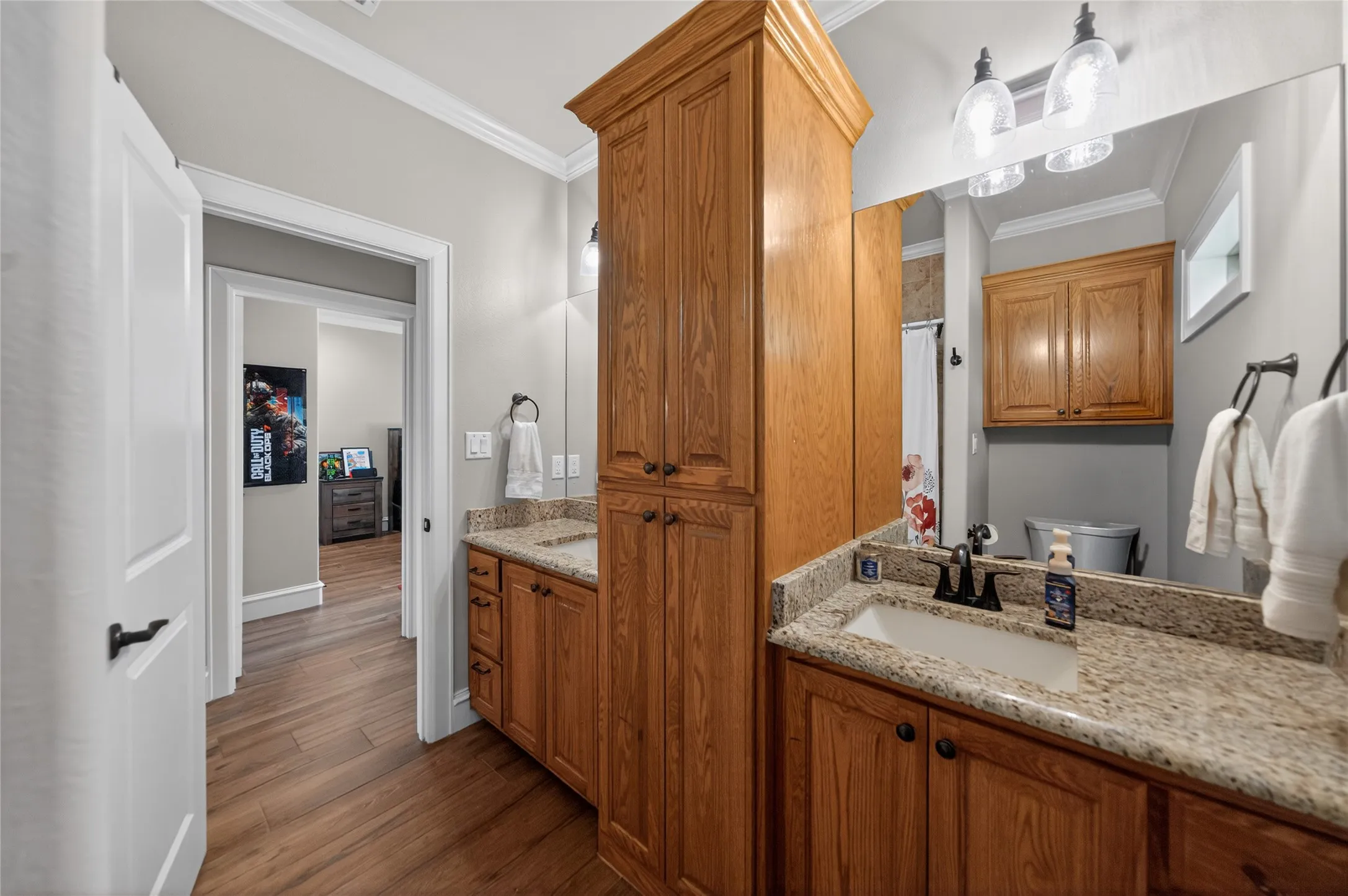 Single Family Residence For Sale in Henderson County , 10227 County Road 4101, Frankston, Texas 75763, 4 Bedroom, 2 Bathroom, 2 Garage spaces, 2,113 Sqft, built in 2019, mls#21218943, Real Estate Agent in Frankston, Homes For Sale in Henderson county, Homes For Sale in Frankston, Realtor in Frankston Texas, Real Estate Brokerage Independent Realty Texas, Luminita Cordes Realtor