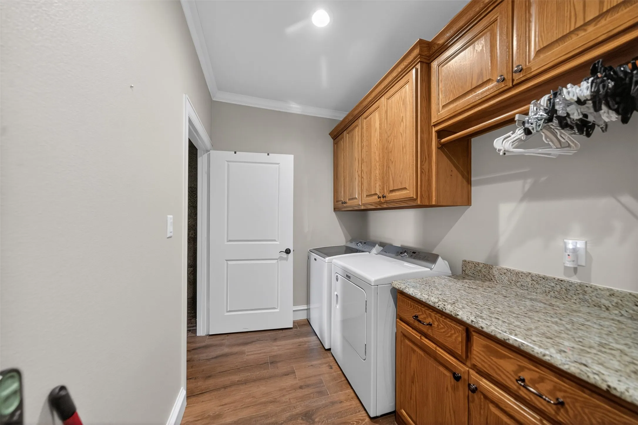 Single Family Residence For Sale in Henderson County , 10227 County Road 4101, Frankston, Texas 75763, 4 Bedroom, 2 Bathroom, 2 Garage spaces, 2,113 Sqft, built in 2019, mls#21218943, Real Estate Agent in Frankston, Homes For Sale in Henderson county, Homes For Sale in Frankston, Realtor in Frankston Texas, Real Estate Brokerage Independent Realty Texas, Luminita Cordes Realtor