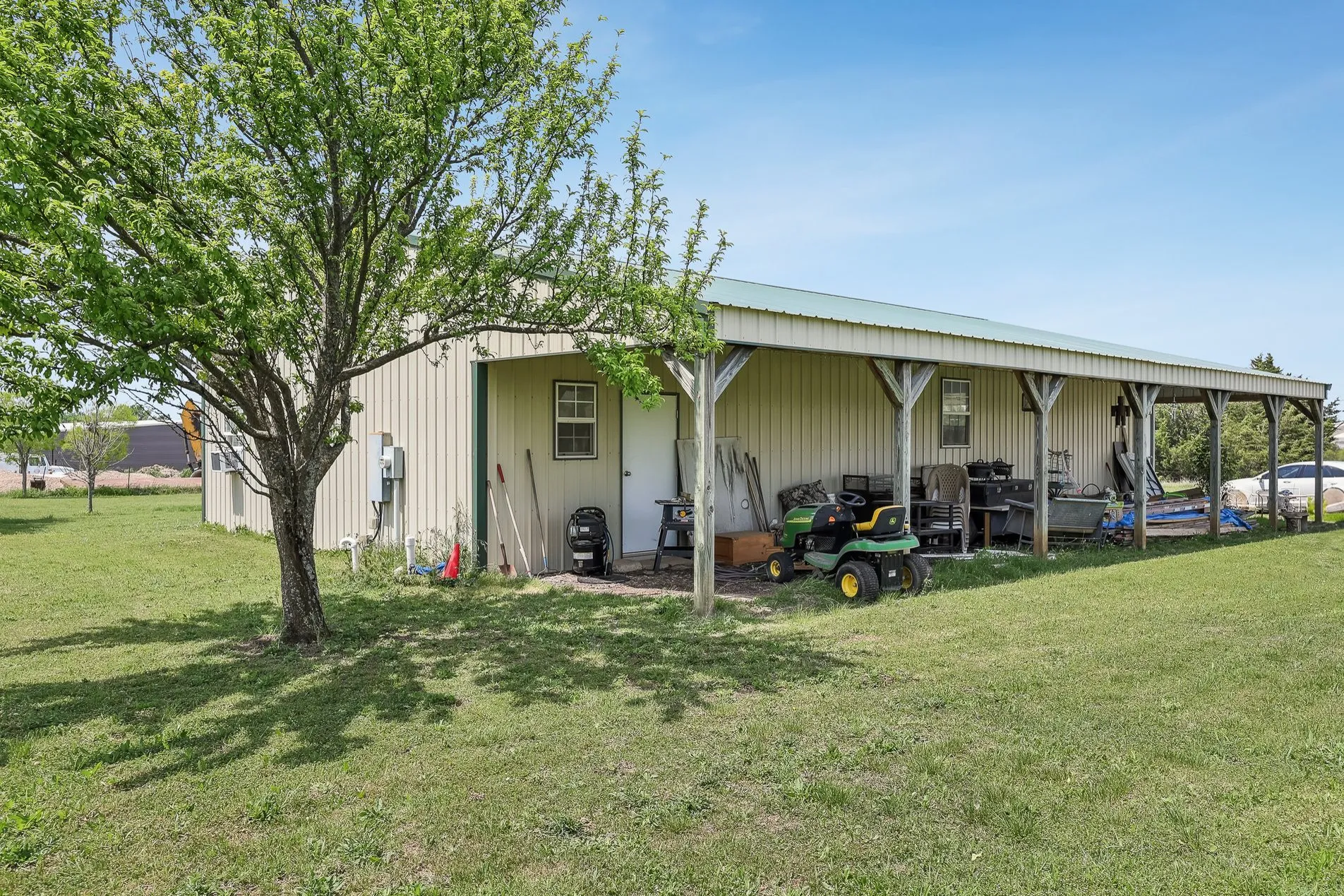 Improved Land For Sale in Collin County , 2011 Miller Road A, Melissa, Texas 75454, 0, 0, Garage spaces, 0 Sqft, built in 1965, Price $1,125,000, mls#21218858, Real Estate Agent in Melissa, Homes For Sale in Collin county, Homes For Sale in Melissa, Realtor in Melissa Texas, Real Estate Brokerage Independent Realty Texas, Luminita Cordes Realtor