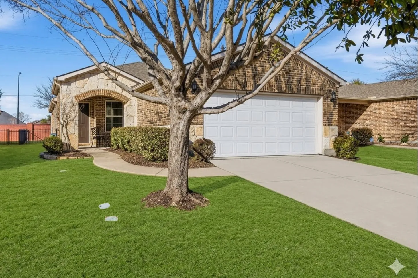 Single Family Residence For Sale in Denton County , 3060 Oyster Bay Drive, Frisco, Texas 75036, 2 Bedroom, 2 Bathroom, 2 Garage spaces, 1,532 Sqft, built in 2015, mls#21191254, Real Estate Agent in Frisco, Homes For Sale in Denton county, Homes For Sale in Frisco, Realtor in Frisco Texas, Real Estate Brokerage Independent Realty Texas, Luminita Cordes Realtor