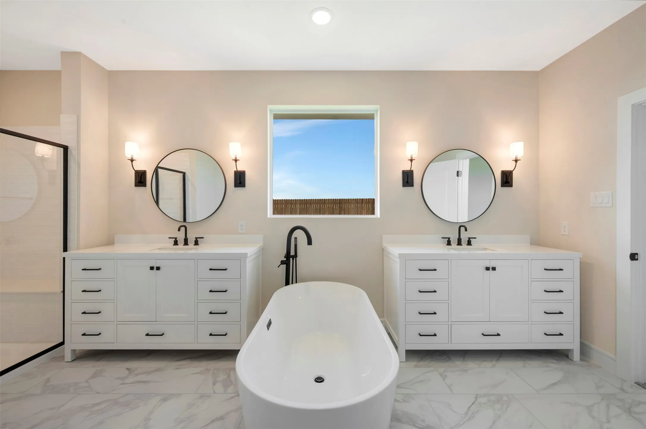 Single Family Residence For Sale in Collin County , 1185 Honey Falls Lane, Lavon, Texas 75166, 4 Bedroom, 3 Bathroom, 3 Garage spaces, 2,825 Sqft, built in 2026, New Construction - Incomplete, mls#21219618, Real Estate Agent in Lavon, Homes For Sale in Collin county, Homes For Sale in Lavon, Realtor in Lavon Texas, Real Estate Brokerage Independent Realty Texas, Luminita Cordes Realtor