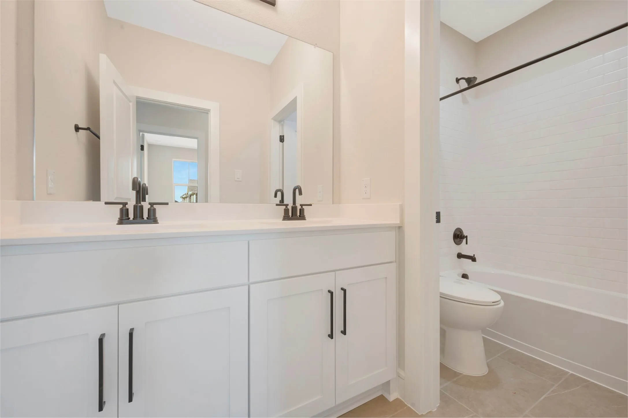 Single Family Residence For Sale in Collin County , 1185 Honey Falls Lane, Lavon, Texas 75166, 4 Bedroom, 3 Bathroom, 3 Garage spaces, 2,825 Sqft, built in 2026, New Construction - Incomplete, mls#21219618, Real Estate Agent in Lavon, Homes For Sale in Collin county, Homes For Sale in Lavon, Realtor in Lavon Texas, Real Estate Brokerage Independent Realty Texas, Luminita Cordes Realtor