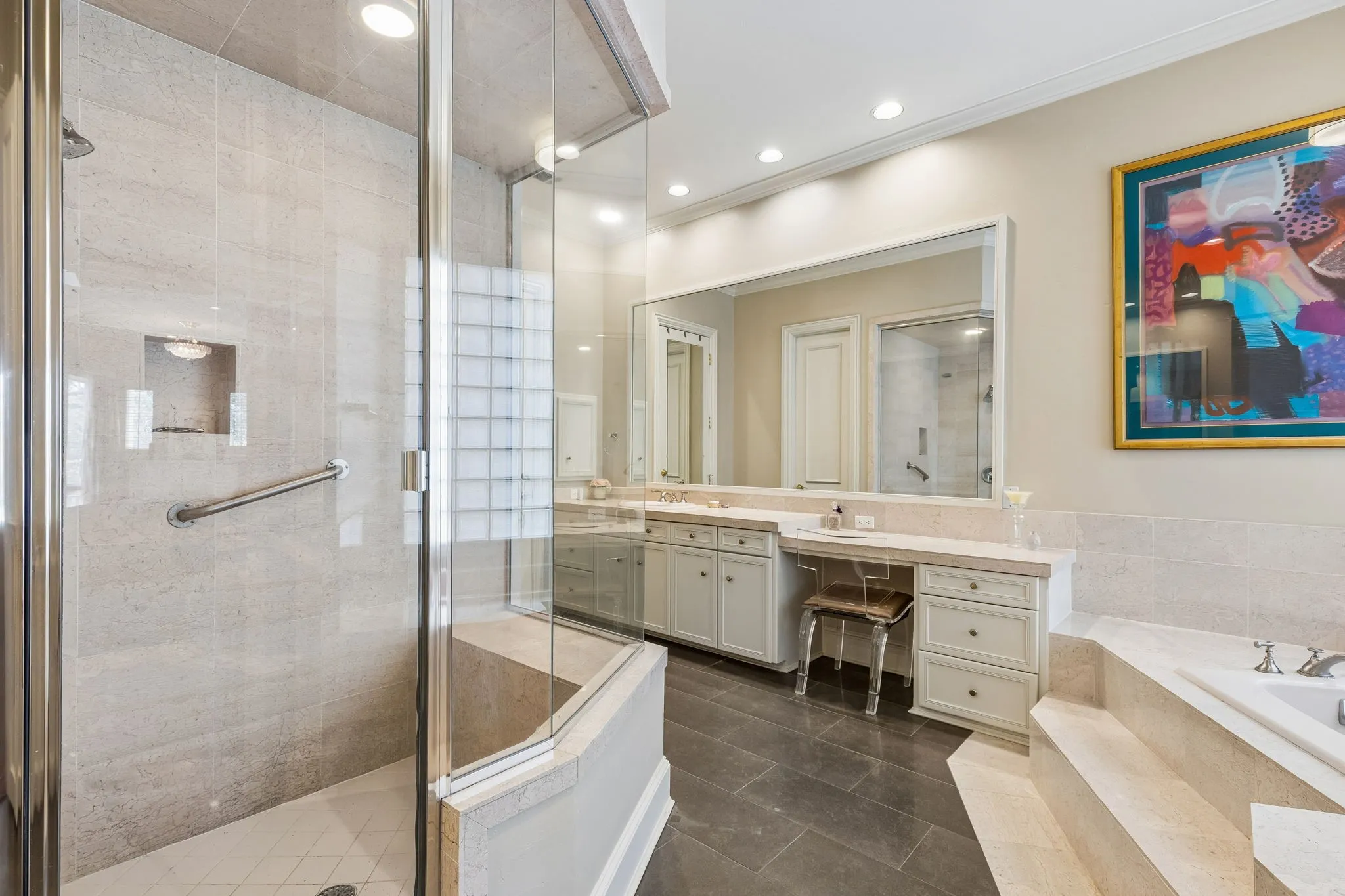 Single Family Residence For Sale in Dallas County , 14900 Winnwood Road, Addison, Texas 75254, 3 Bedroom, 4 Bathroom, 2 Garage spaces, 4,162 Sqft, built in 1990, Preowned, mls#21200576, Real Estate Agent in Addison, Homes For Sale in Dallas county, Homes For Sale in Addison, Realtor in Addison Texas, Real Estate Brokerage Independent Realty Texas, Luminita Cordes Realtor