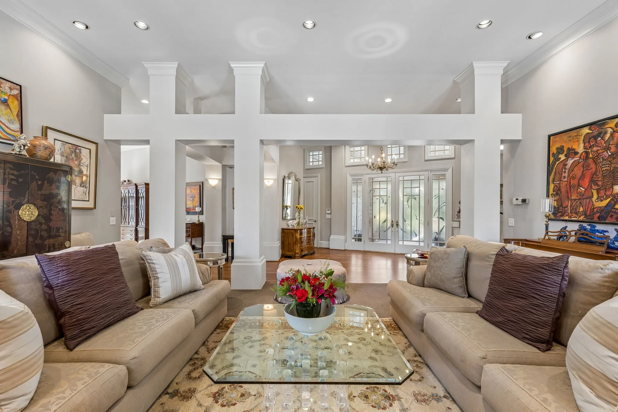 Single Family Residence For Sale in Dallas County , 14900 Winnwood Road, Addison, Texas 75254, 3 Bedroom, 4 Bathroom, 2 Garage spaces, 4,162 Sqft, built in 1990, Preowned, mls#21200576, Real Estate Agent in Addison, Homes For Sale in Dallas county, Homes For Sale in Addison, Realtor in Addison Texas, Real Estate Brokerage Independent Realty Texas, Luminita Cordes Realtor