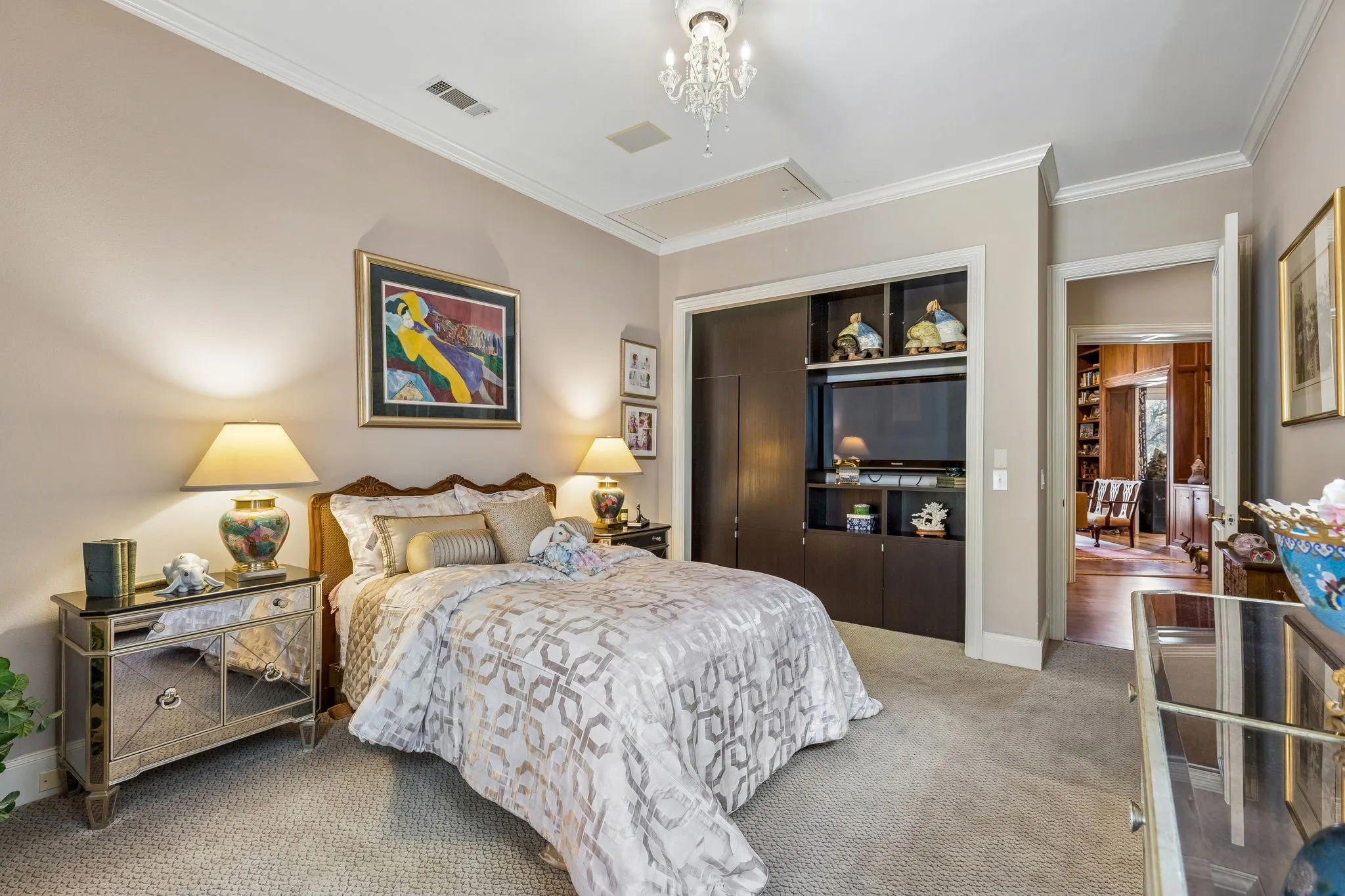 Single Family Residence For Sale in Dallas County , 14900 Winnwood Road, Addison, Texas 75254, 3 Bedroom, 4 Bathroom, 2 Garage spaces, 4,162 Sqft, built in 1990, Preowned, mls#21200576, Real Estate Agent in Addison, Homes For Sale in Dallas county, Homes For Sale in Addison, Realtor in Addison Texas, Real Estate Brokerage Independent Realty Texas, Luminita Cordes Realtor