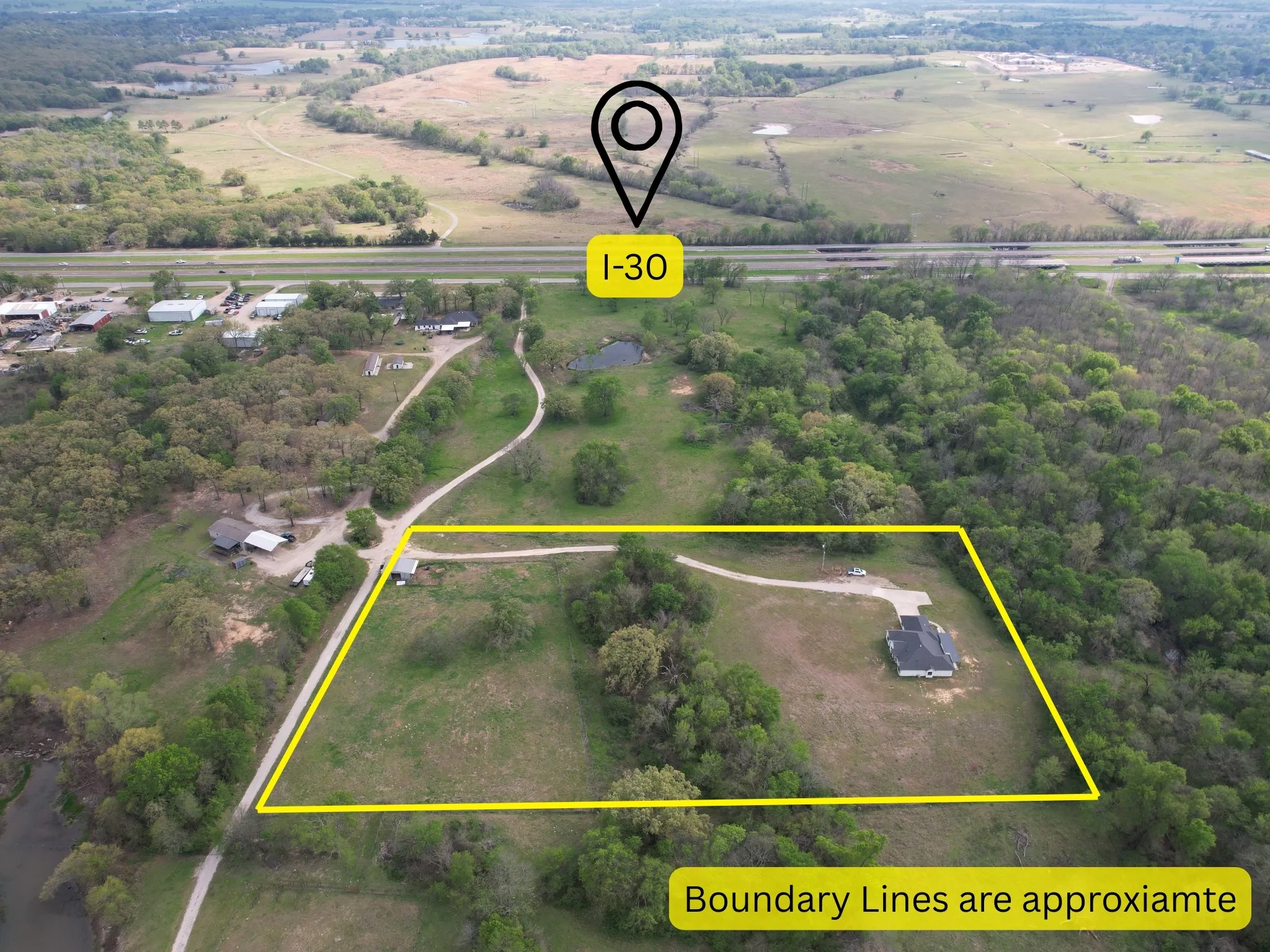 Single Family Residence For Sale in Hopkins County , 511 Interstate Highway 30 E, Sulphur Springs, Texas 75482, 3 Bedrooms, 3 Bathrooms, 2 Garage spaces, 2,701 Sqft, built in 2020, Preowned, Price $550,000, mls#21211236, Real Estate Agent in Sulphur Springs, Homes For Sale in Hopkins county, Homes For Sale in Sulphur Springs, Realtor in Sulphur Springs Texas, Real Estate Brokerage Independent Realty Texas, Luminita Cordes Realtor