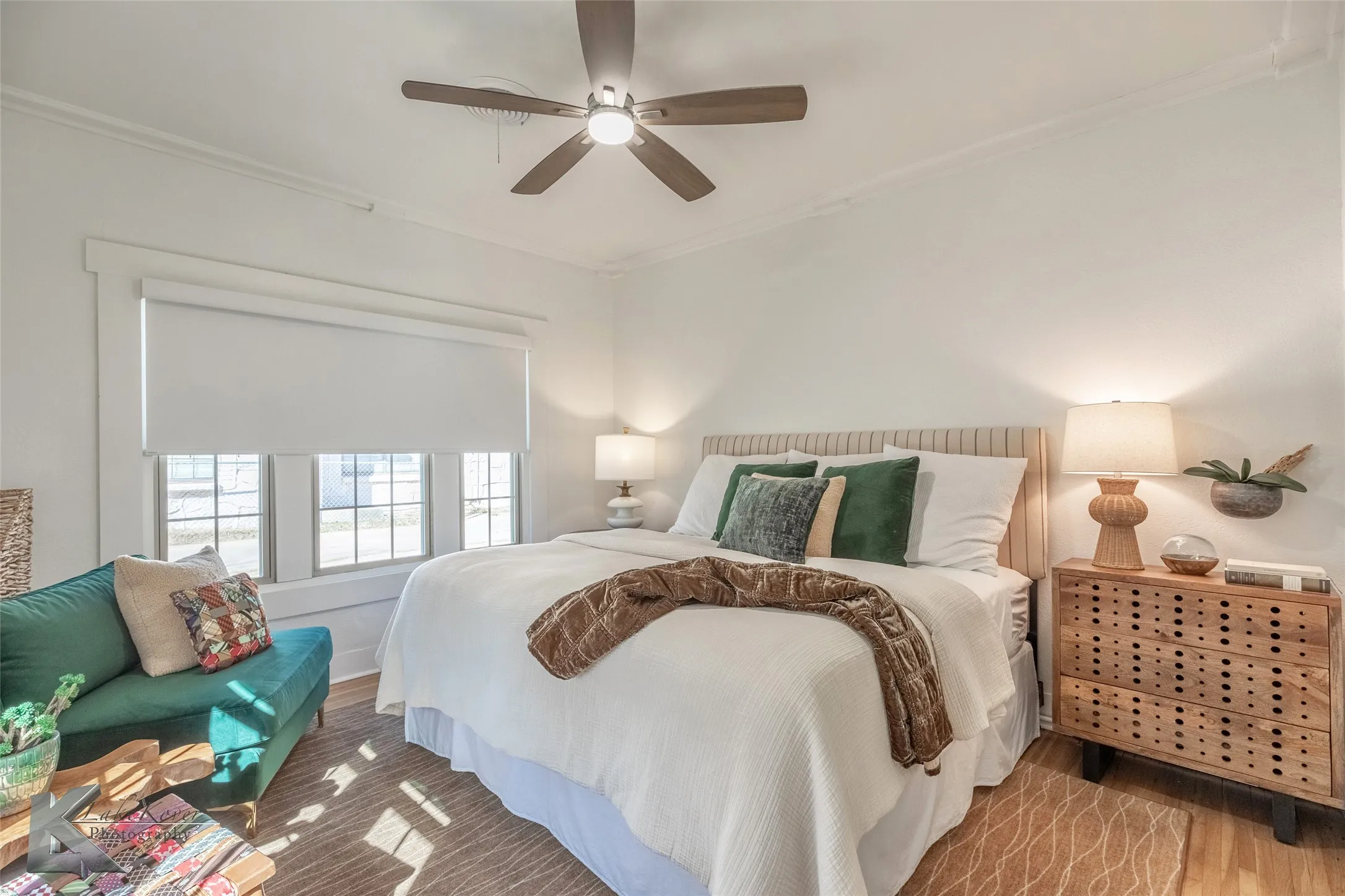 Single Family Residence For Sale in Taylor County , 1934 Sayles Boulevard, Abilene, Texas 79605, 4 Bedrooms, 3 Bathrooms, Garage spaces, 1,989 Sqft, built in 1932, Preowned, Price $349,900, mls#21219666, Real Estate Agent in Abilene, Homes For Sale in Taylor county, Homes For Sale in Abilene, Realtor in Abilene Texas, Real Estate Brokerage Independent Realty Texas, Luminita Cordes Realtor