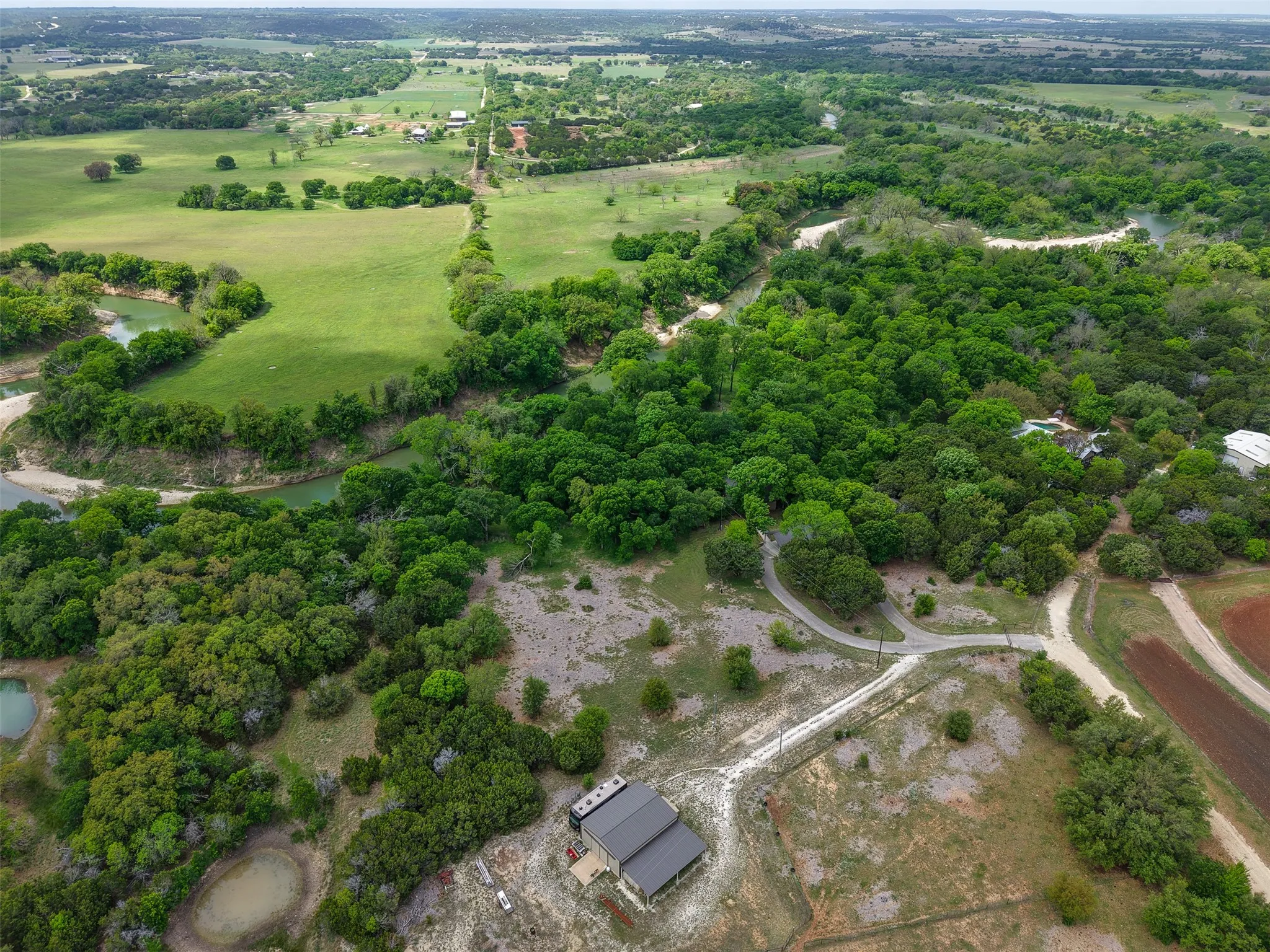 Farm For Sale in Bosque County , 377 County Road 2530, Meridian, Texas 76665, 3 Bedroom, 2 Bathroom, Garage spaces, 1,511 Sqft, built in 1985, mls#21219527, Real Estate Agent in Meridian, Homes For Sale in Bosque county, Homes For Sale in Meridian, Realtor in Meridian Texas, Real Estate Brokerage Independent Realty Texas, Luminita Cordes Realtor